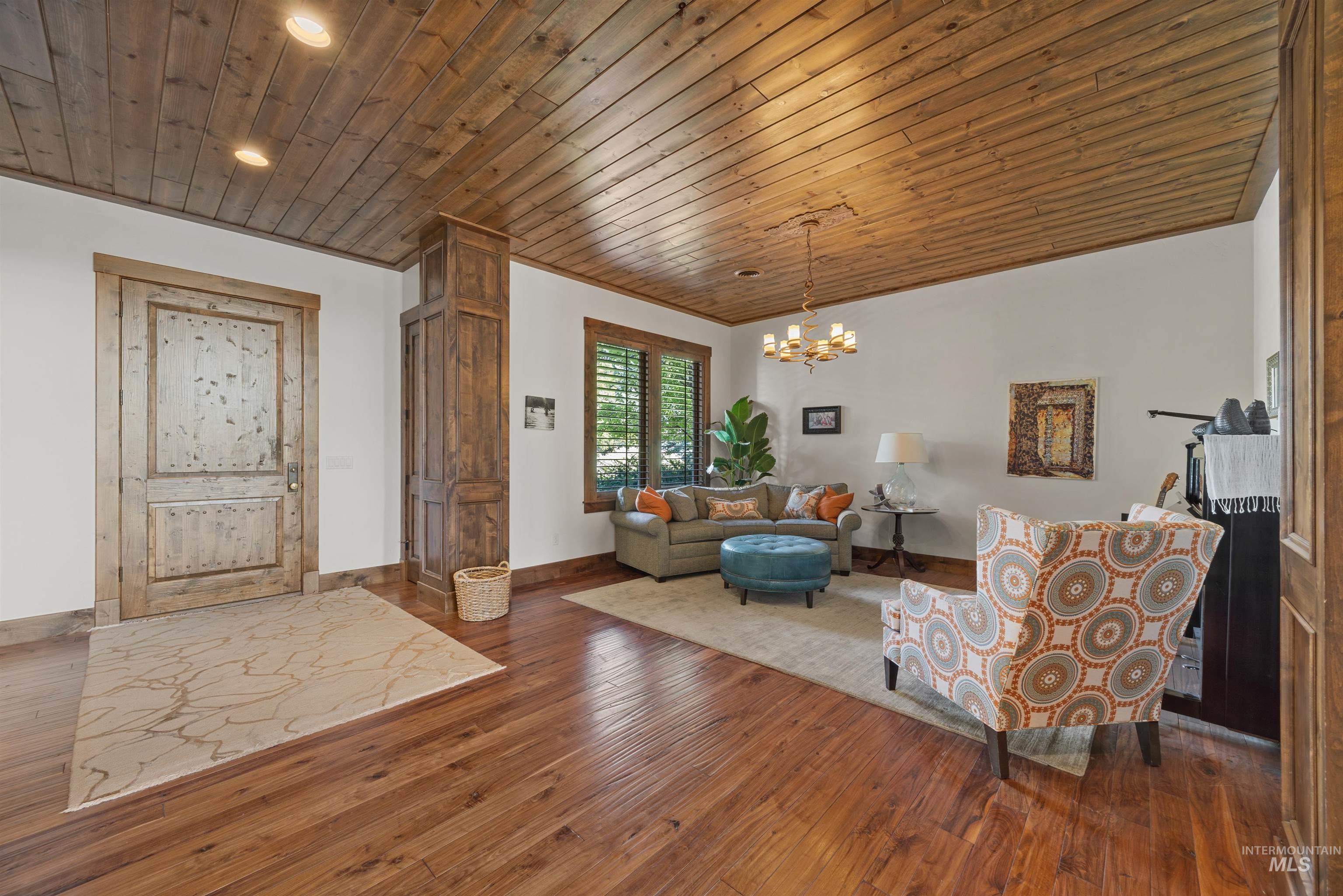 4989 E Sawmill Way Property Photo 11