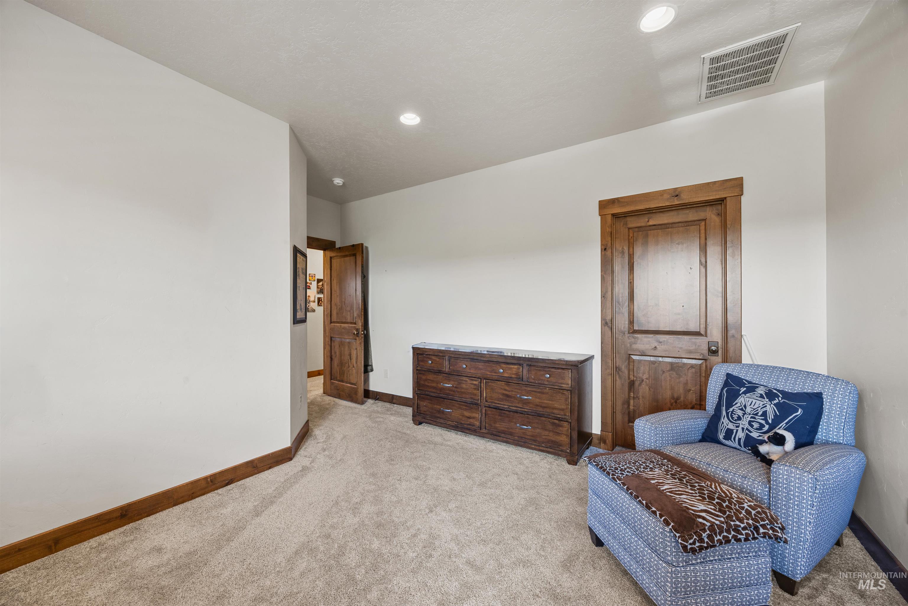 4989 E Sawmill Way Property Photo 36