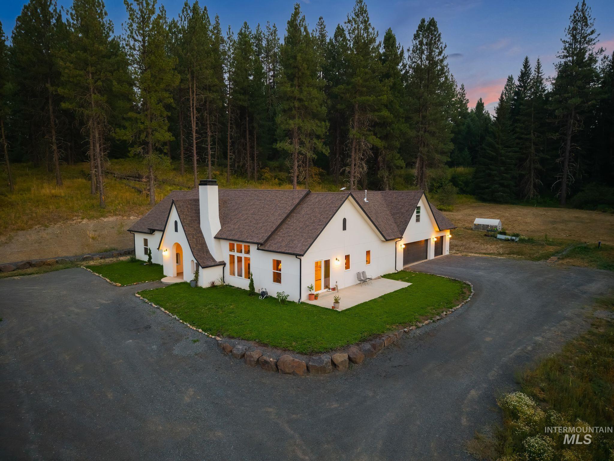 1009 Promise Road Property Photo 1