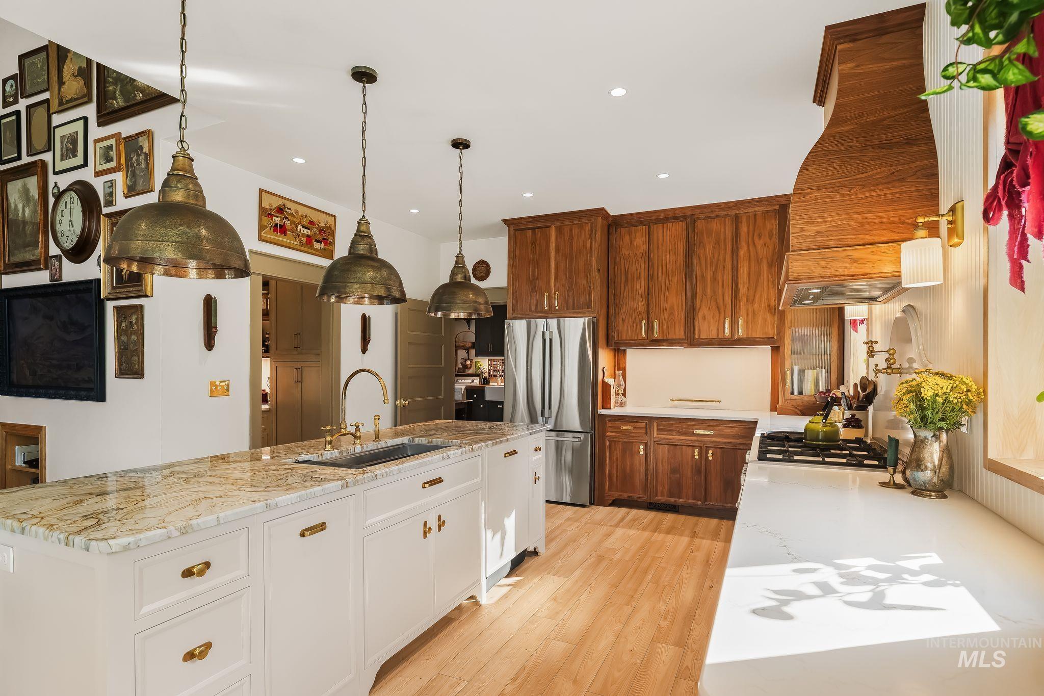 1009 Promise Road Property Photo 18