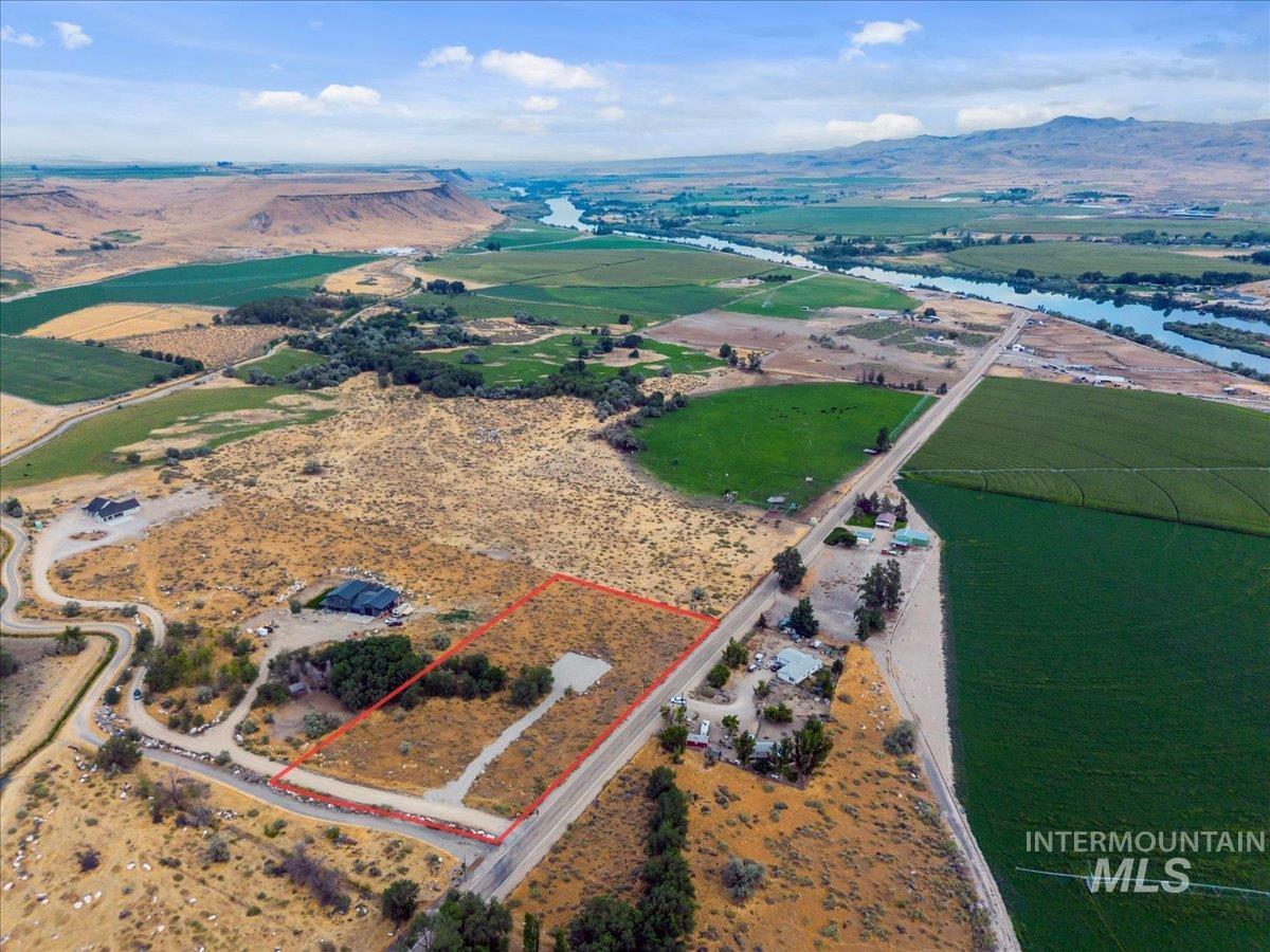 Tbd Blue Fox Ln Property Photo 8