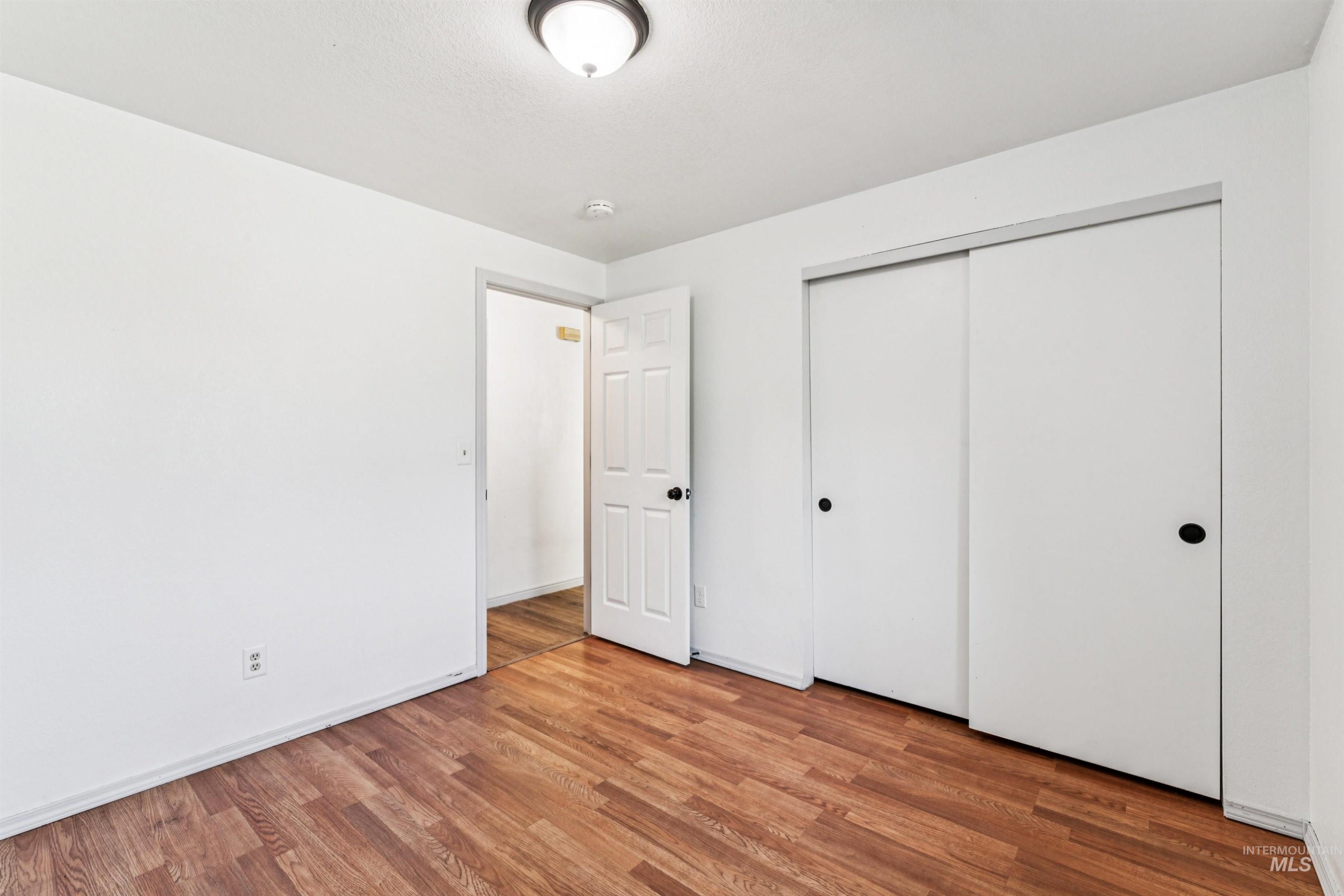 5591 N Marlboro Ave. Property Photo 25