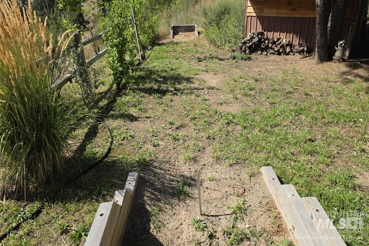 20 Sellman St Property Photo 6