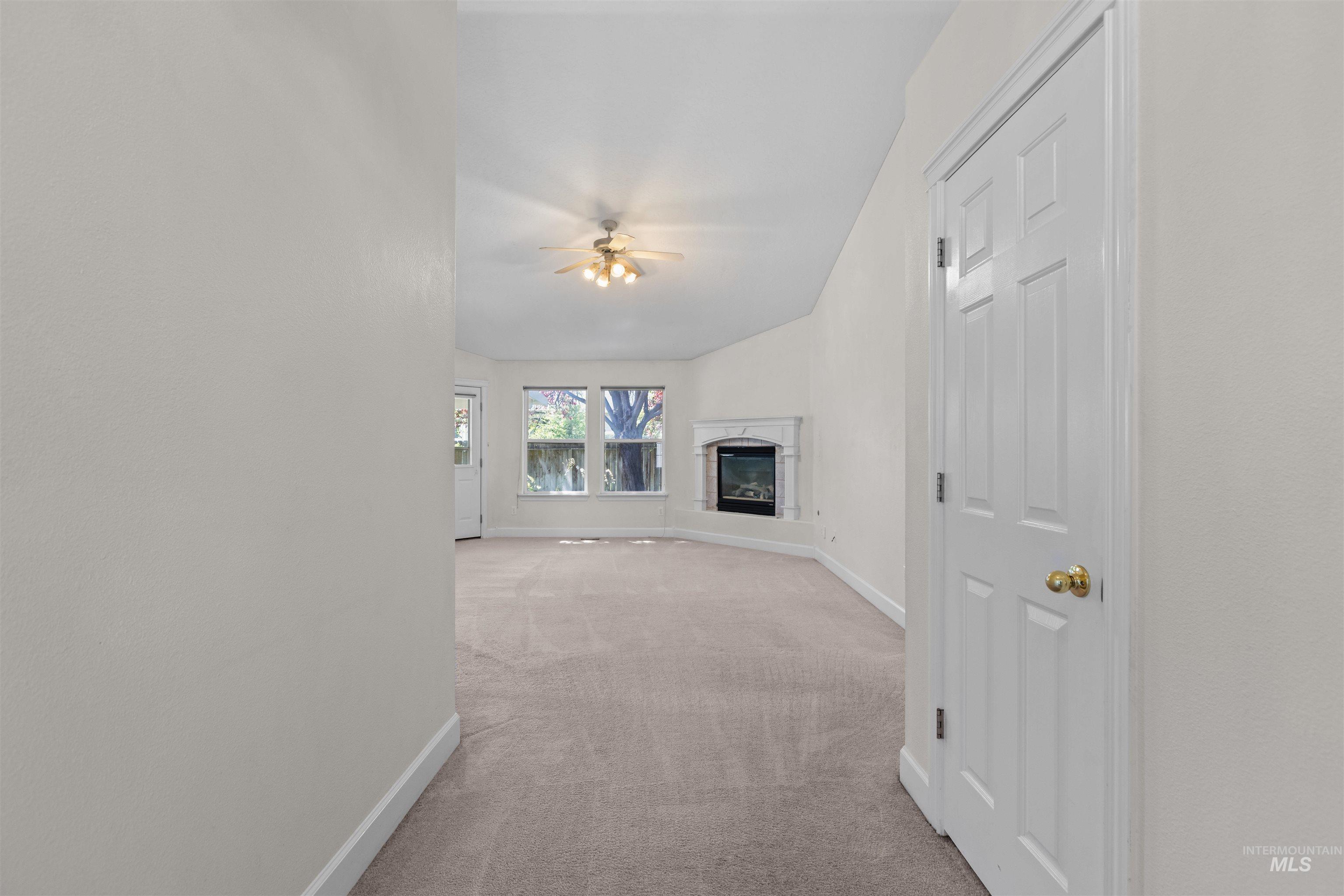 1711 Cashew Court Property Photo 5