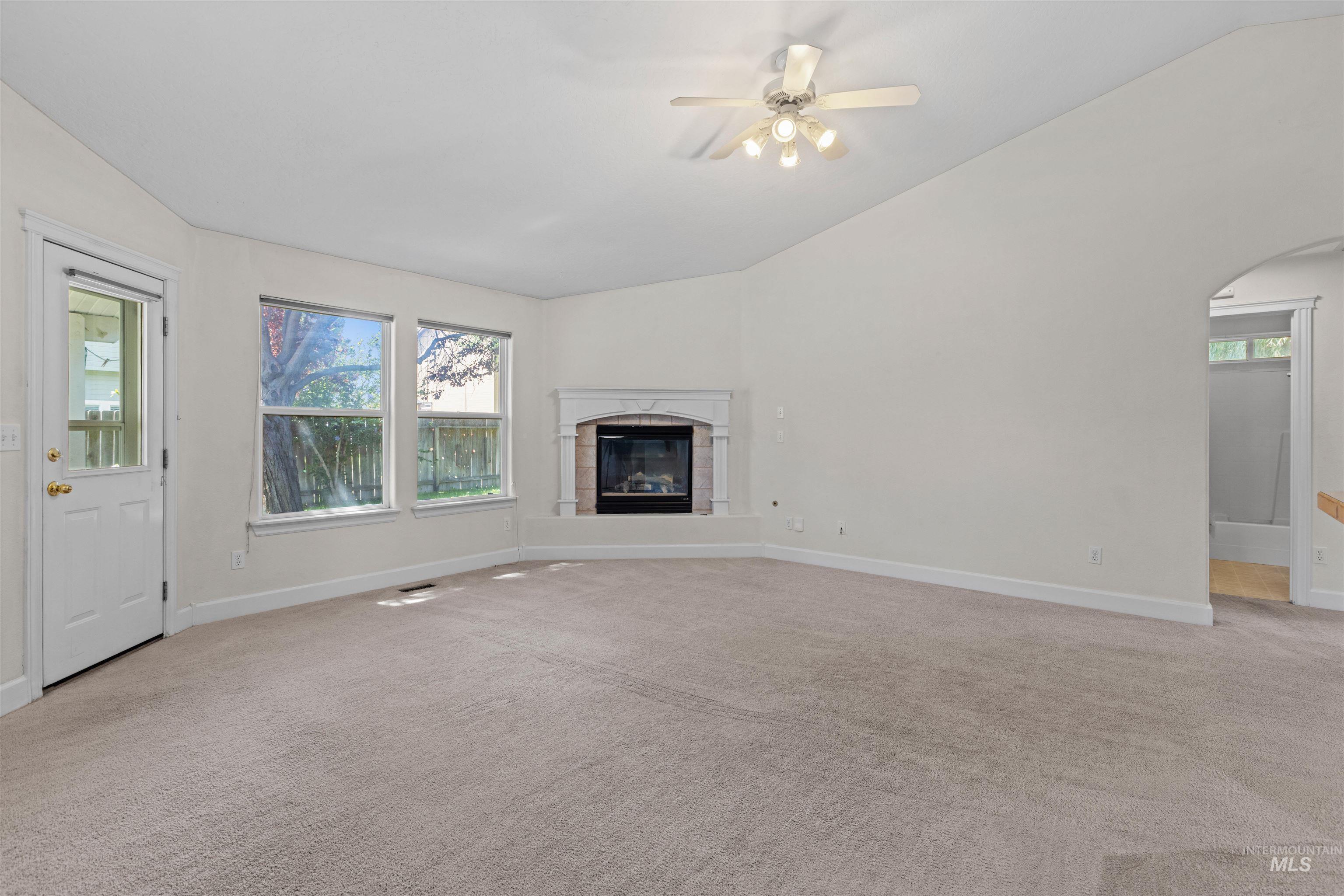 1711 Cashew Court Property Photo 10