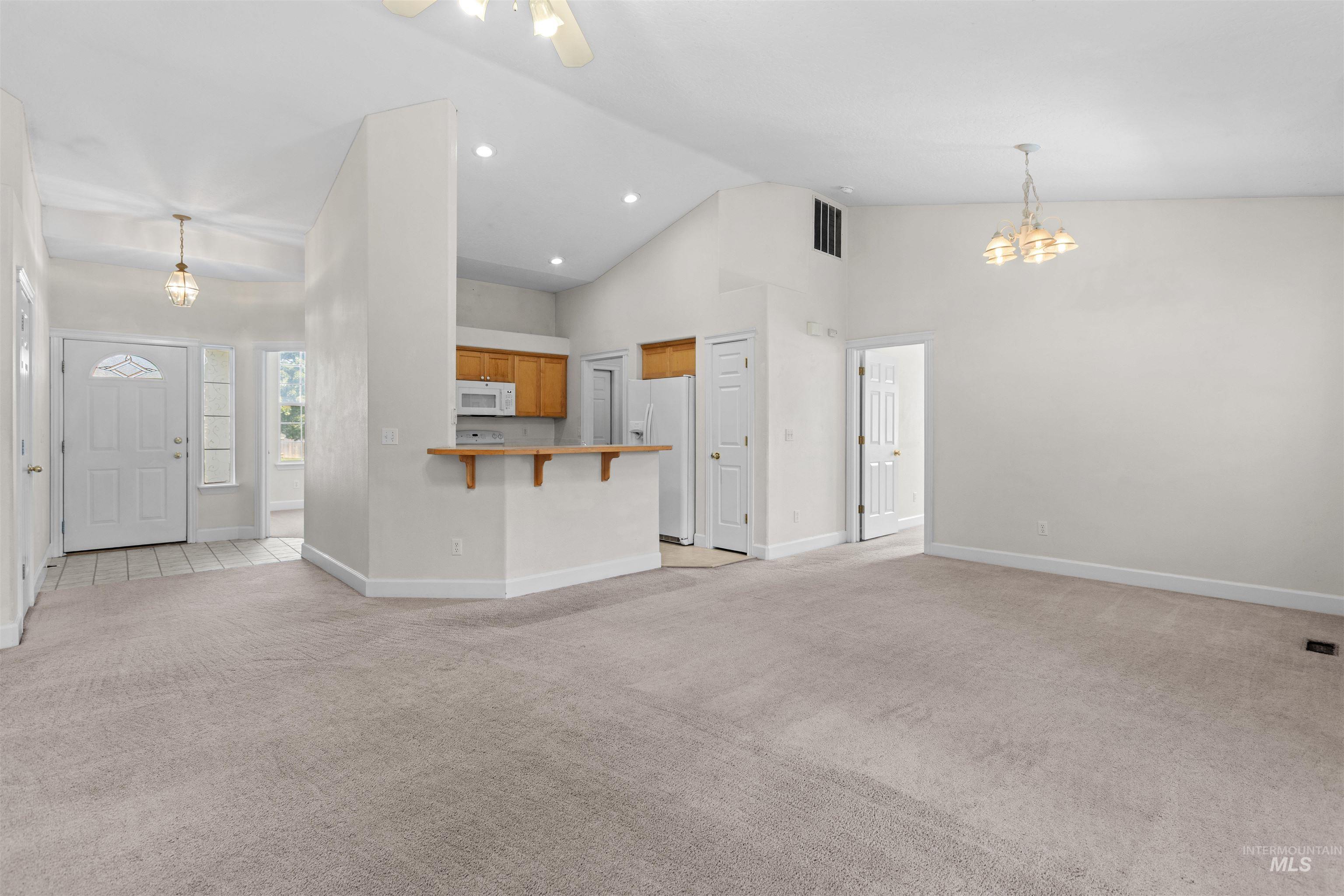 1711 Cashew Court Property Photo 14