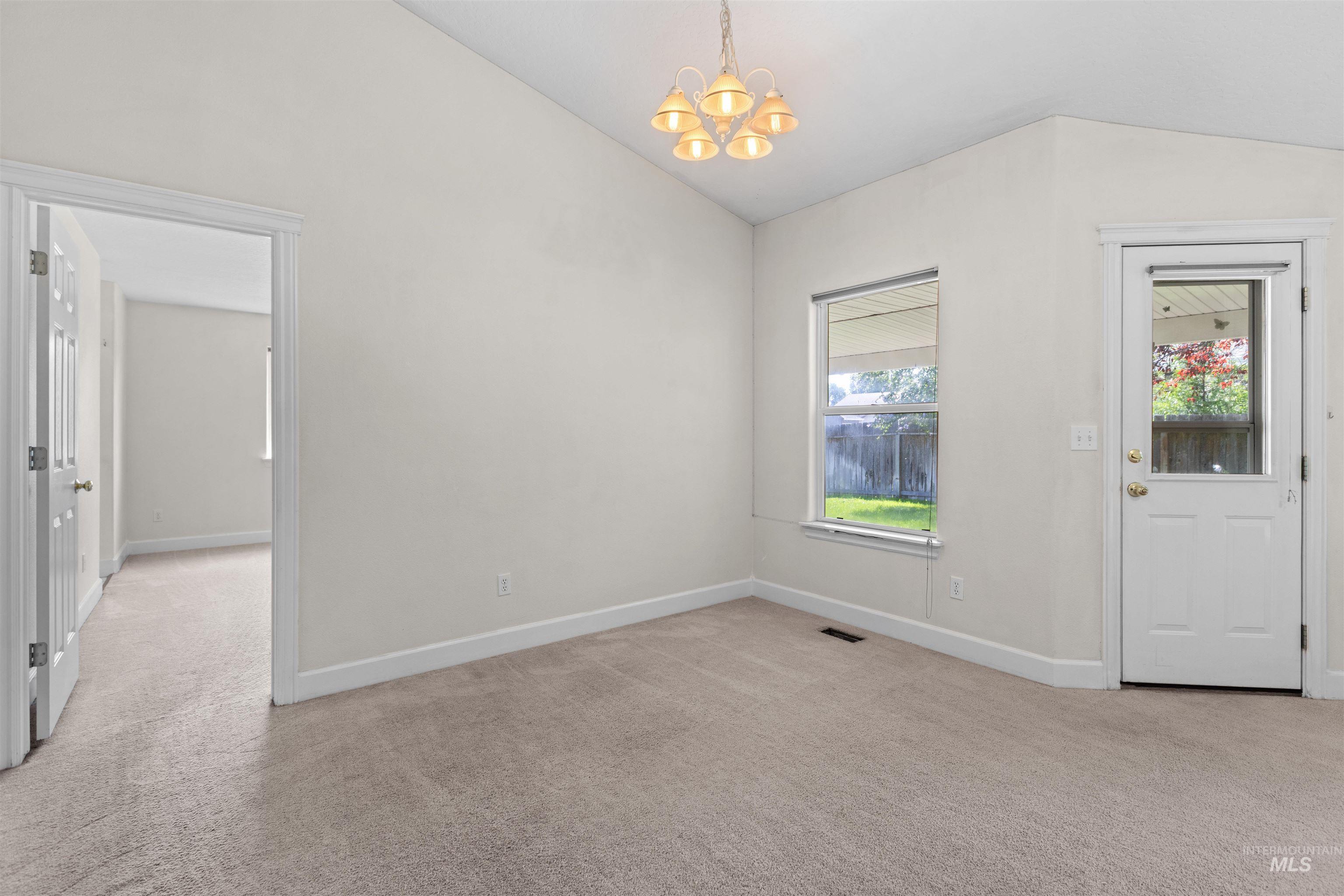 1711 Cashew Court Property Photo 15