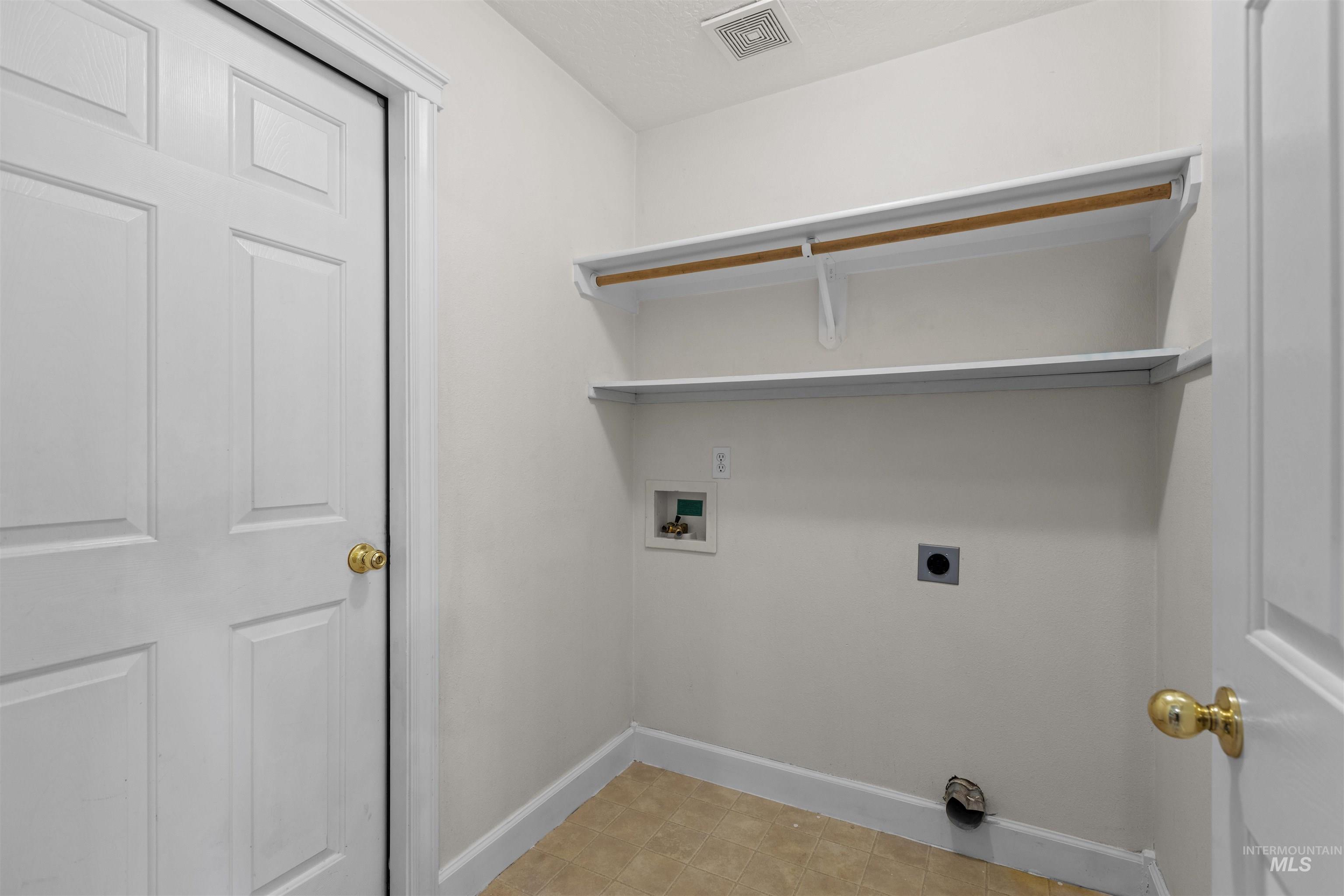 1711 Cashew Court Property Photo 20