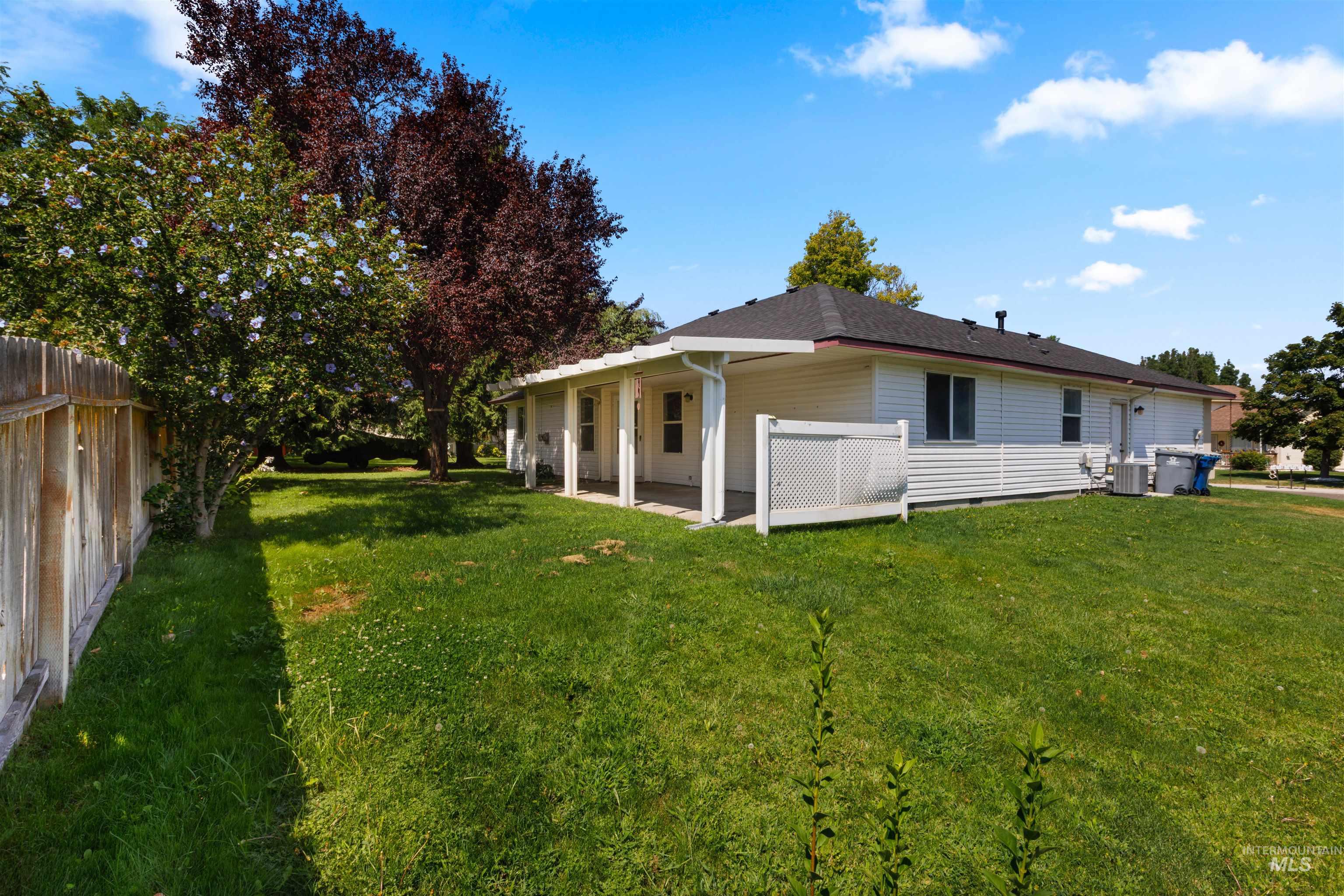 1711 Cashew Court Property Photo 31