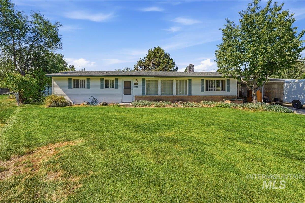 2809 S Montevista Dr