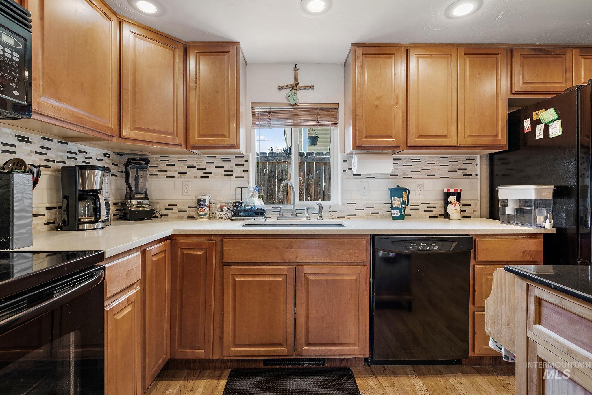 2018 S Hervey St Property Photo 15