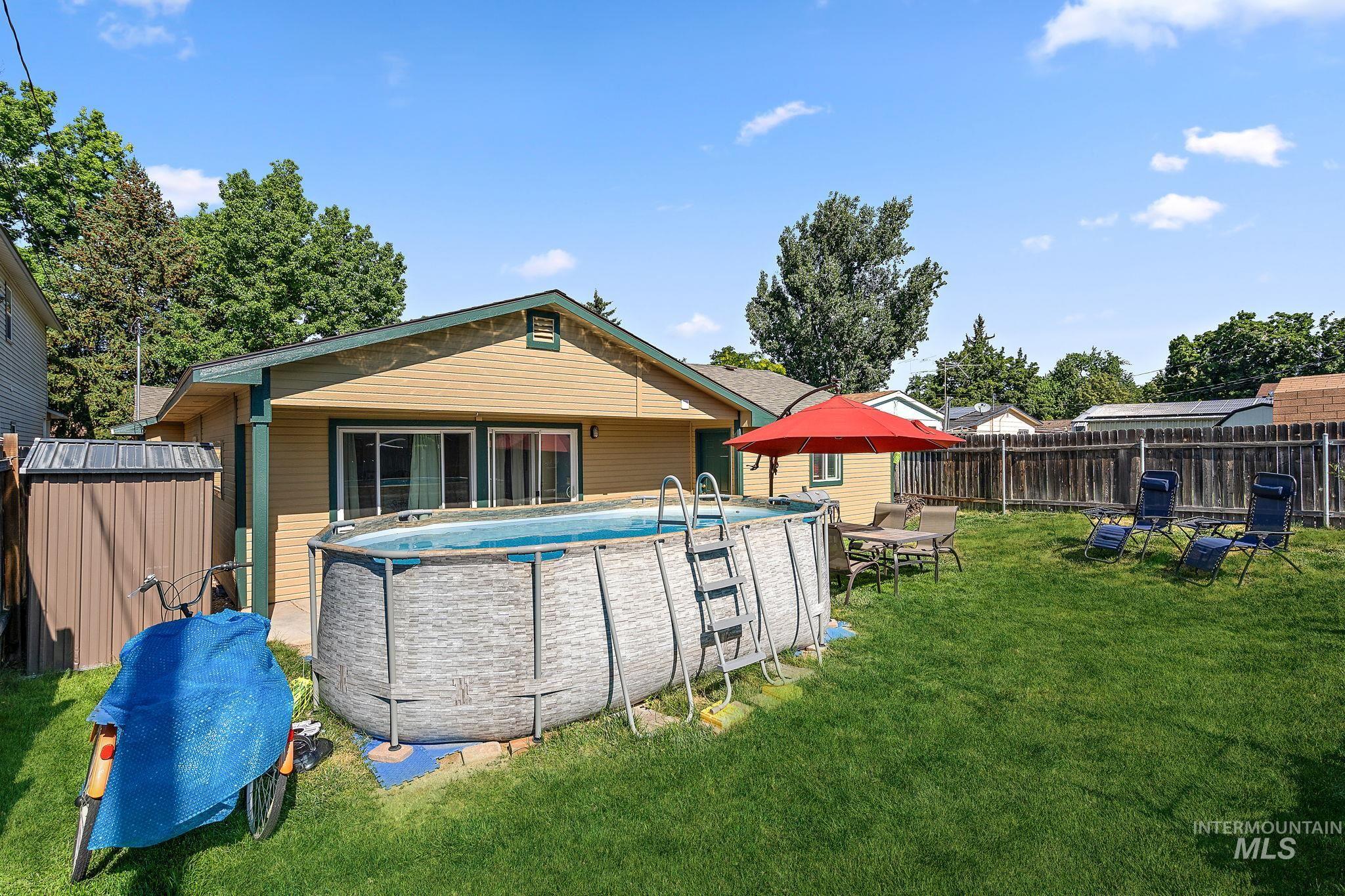 2018 S Hervey St Property Photo 32