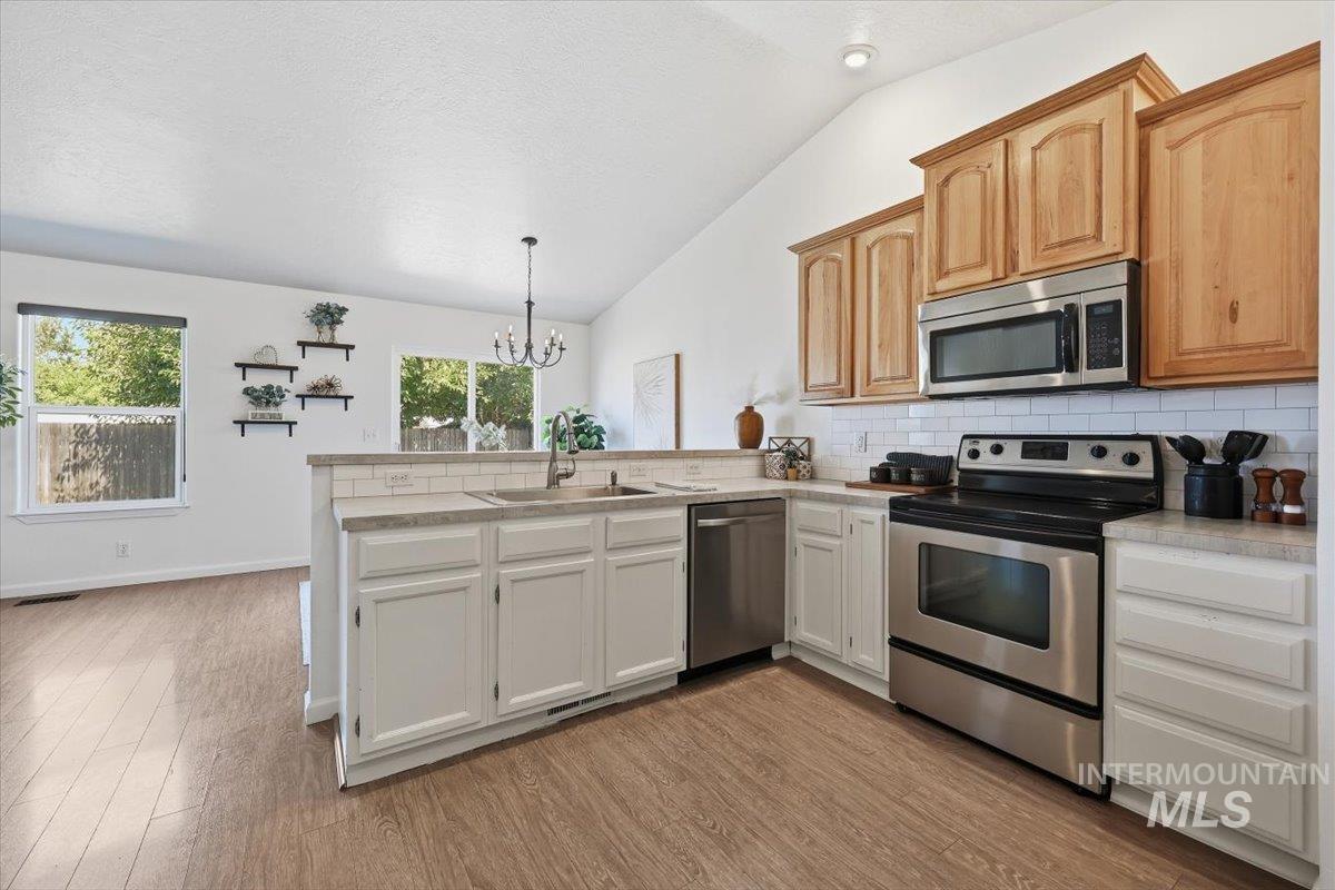 3124 Parkview Way Property Photo 14