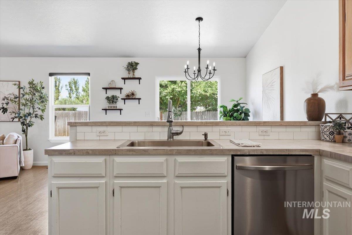 3124 Parkview Way Property Photo 16