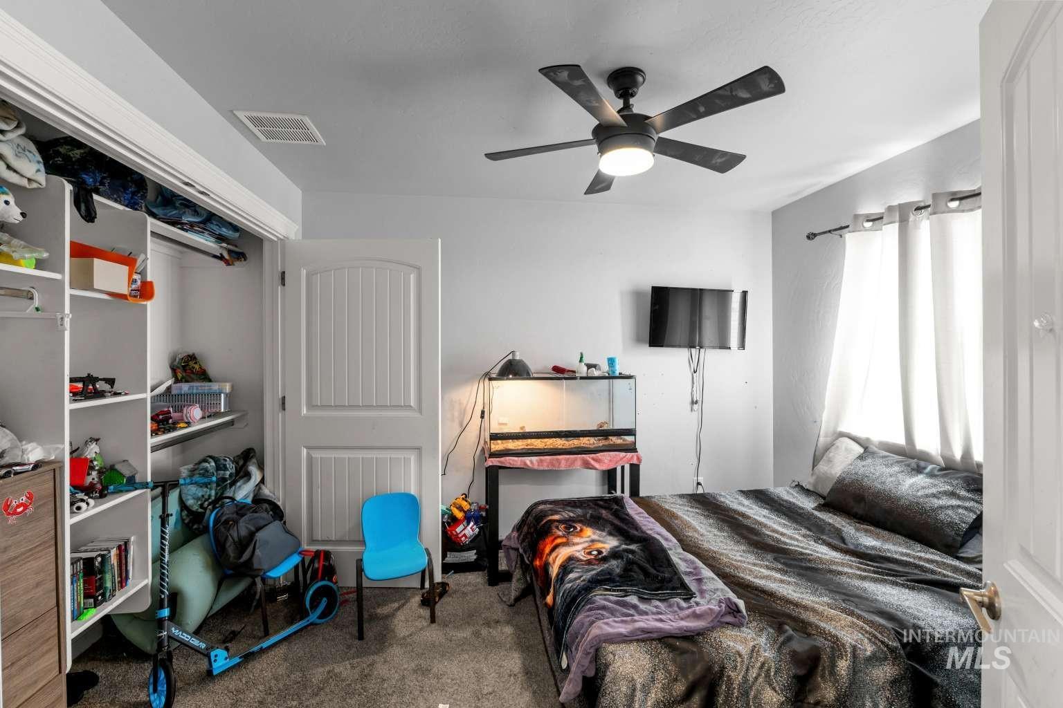 523 N 250 E Property Photo 9
