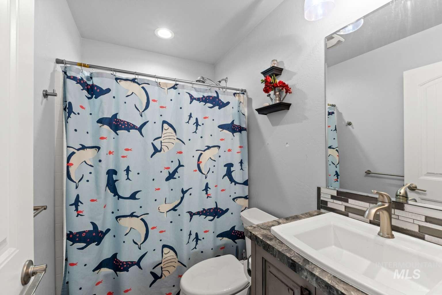 523 N 250 E Property Photo 15