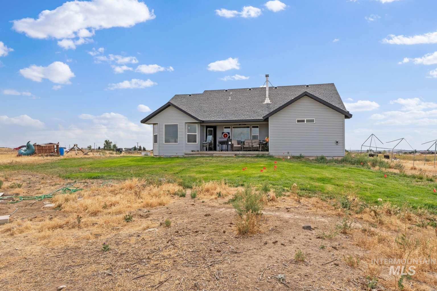 523 N 250 E Property Photo 18