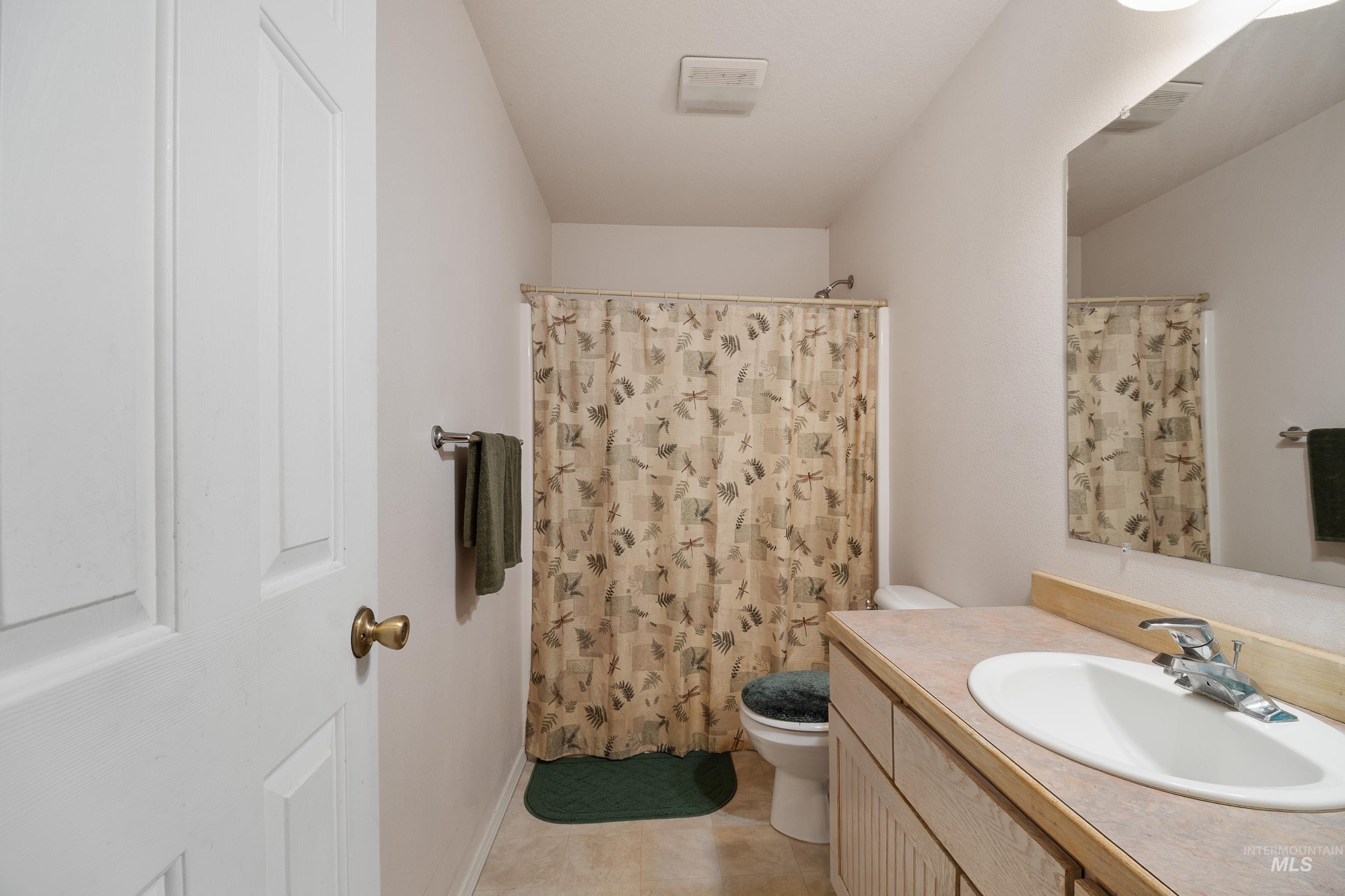 551 E Magnolia Property Photo 14