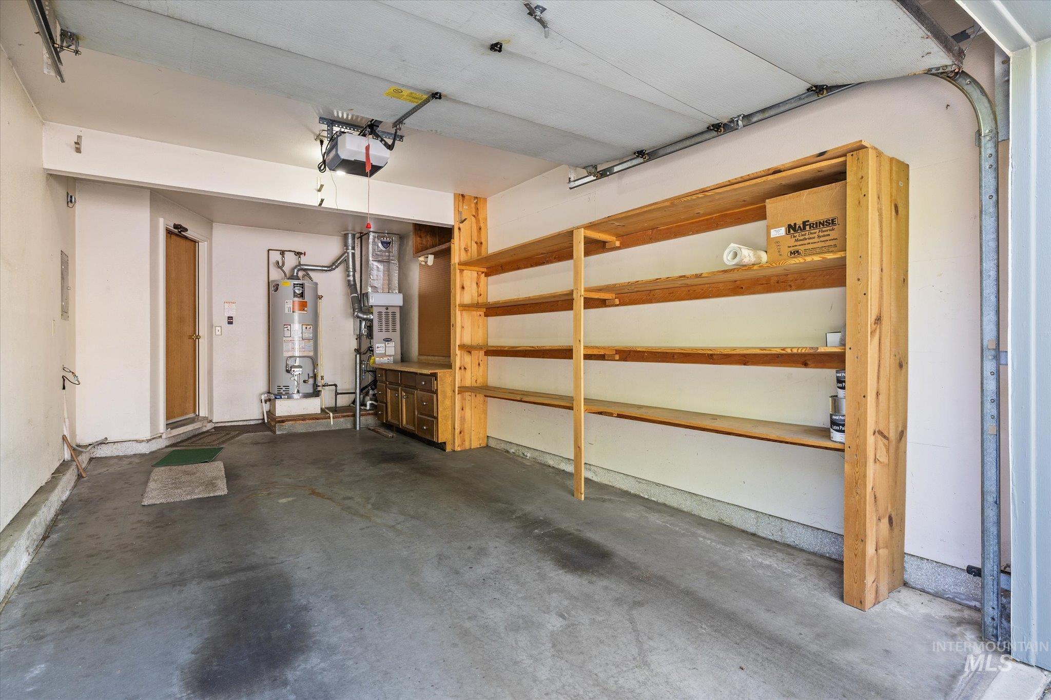 906 N Benjamin Lane Property Photo 24