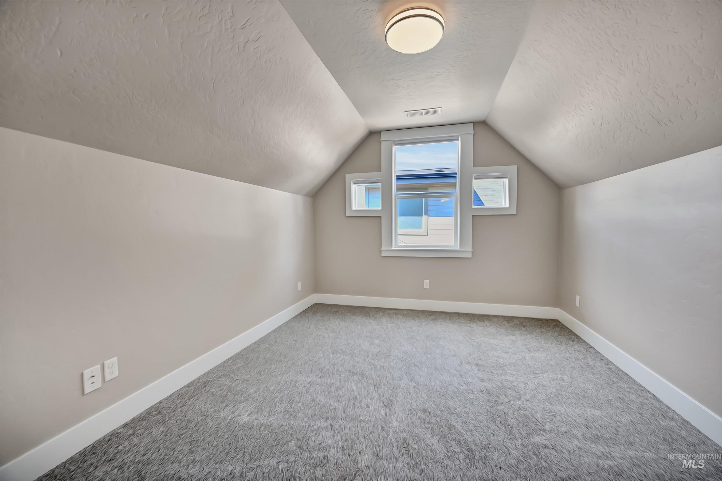 2101 S Hervey Street Property Photo 15