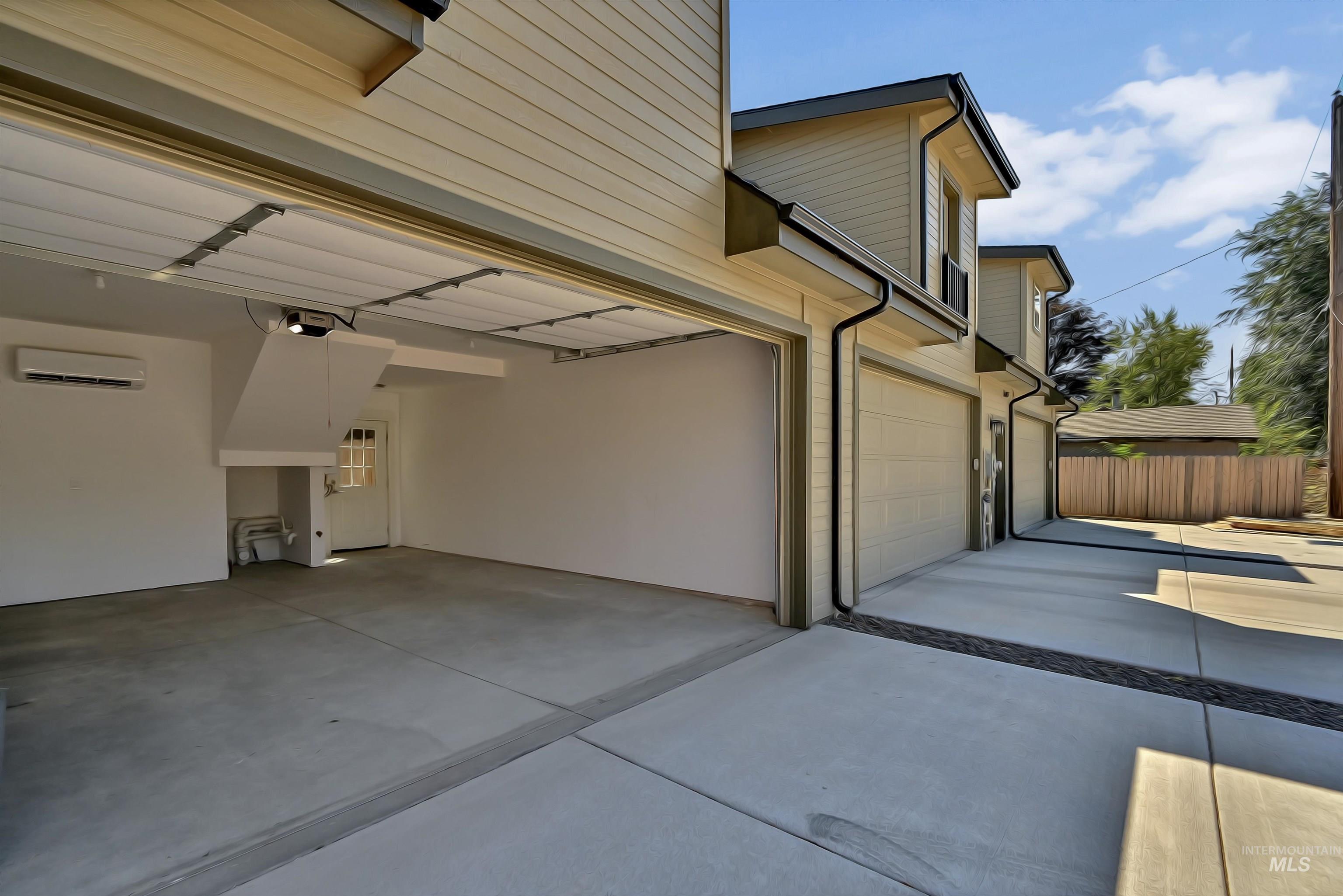 2101 S Hervey Street Property Photo 22