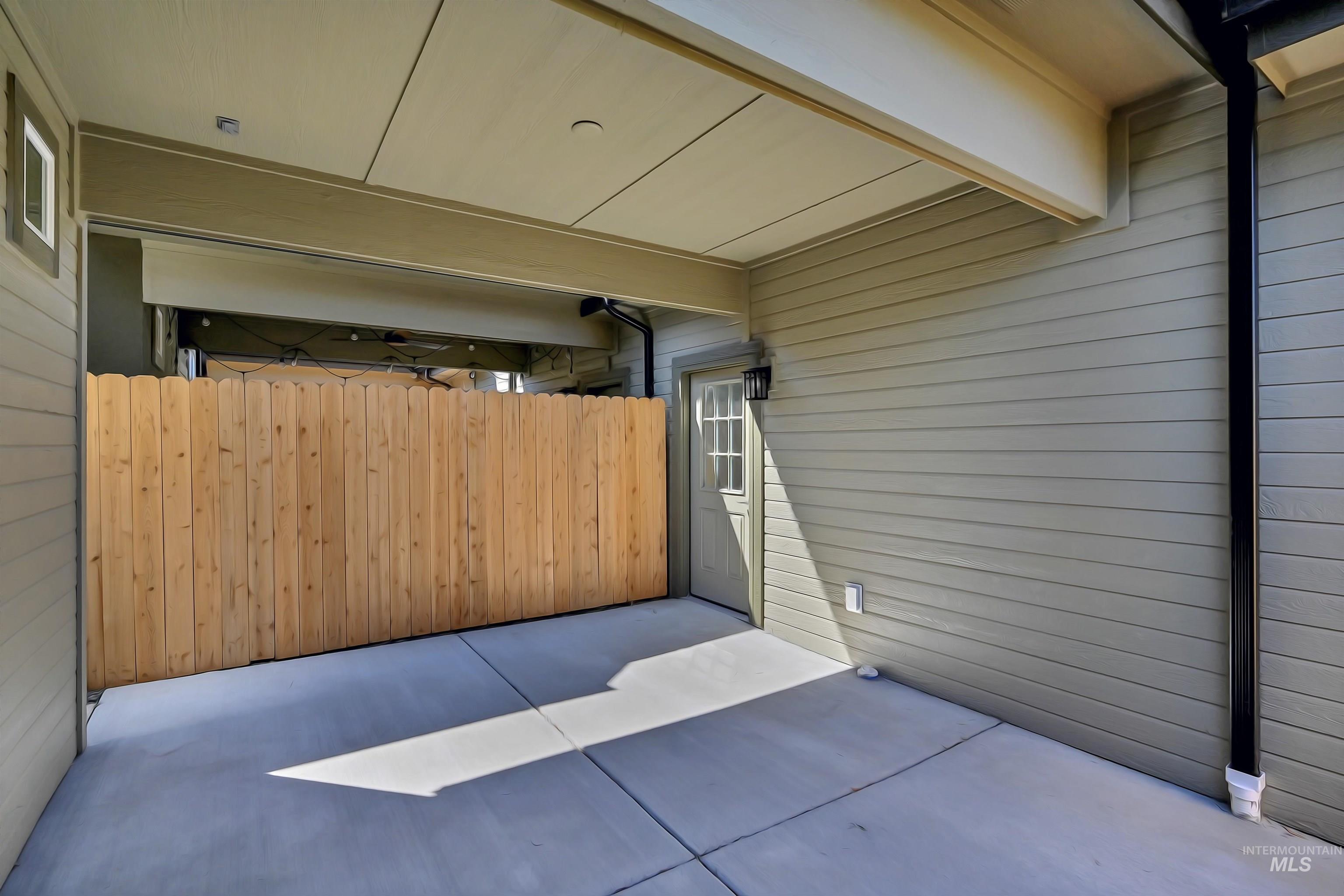 2101 S Hervey Street Property Photo 19