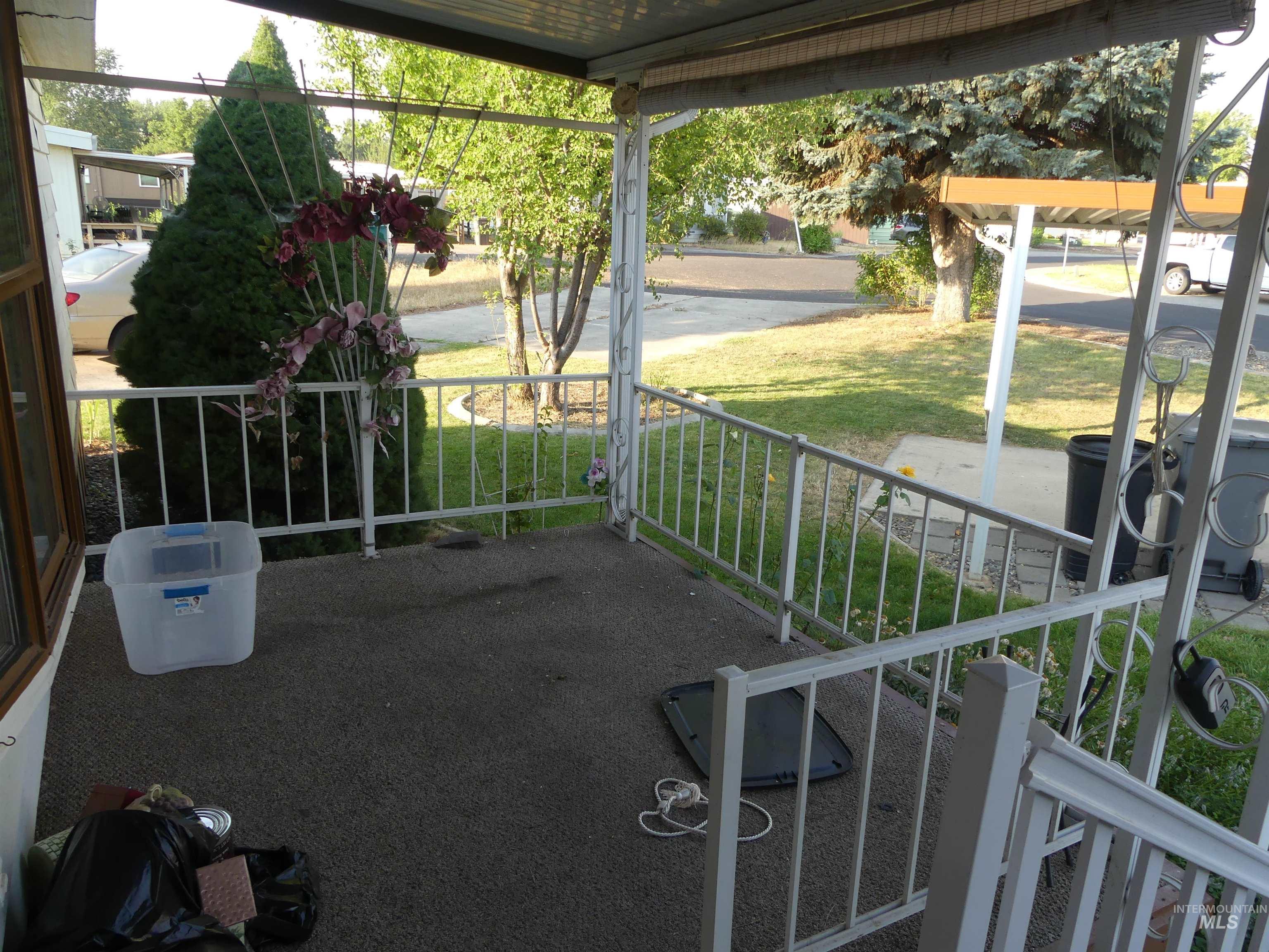 2015 6th Ave Property Photo 20