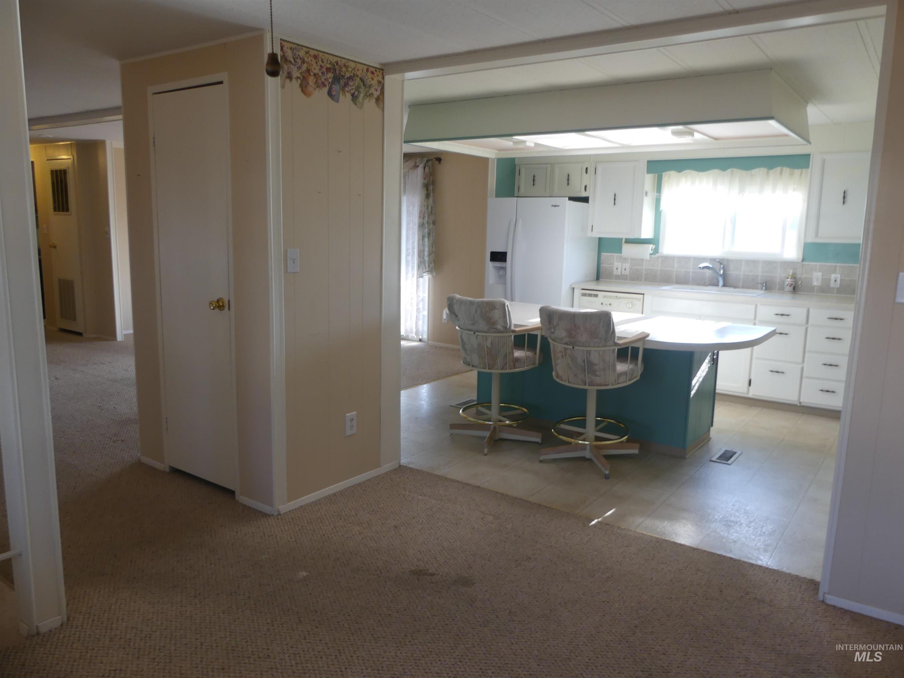 2015 6th Ave Property Photo 23