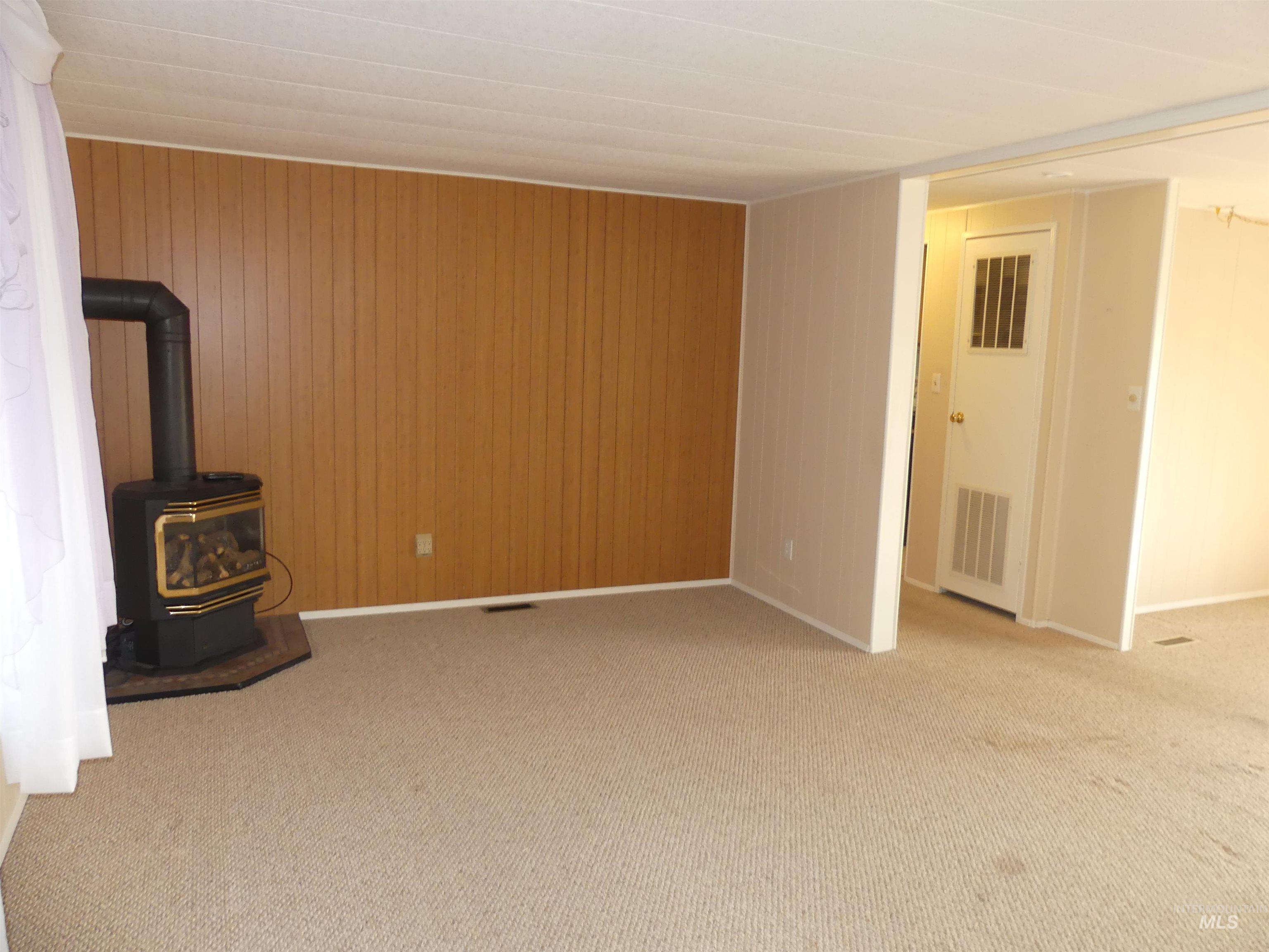 2015 6th Ave Property Photo 27