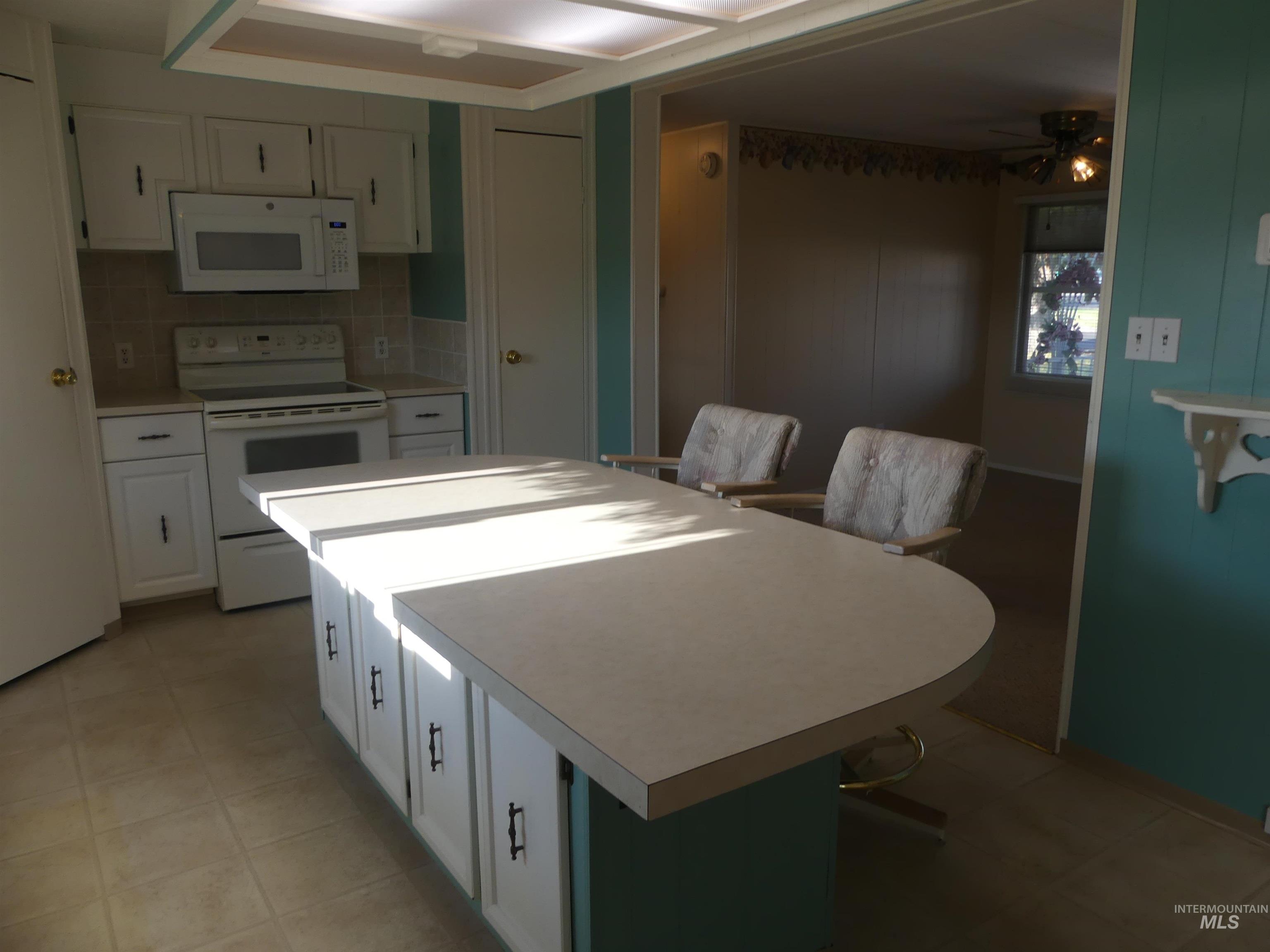 2015 6th Ave Property Photo 33
