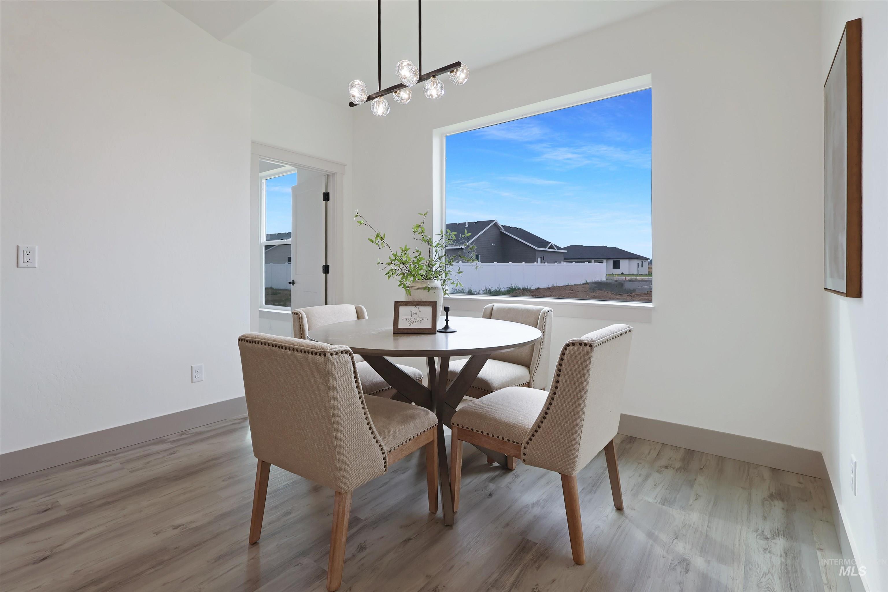 1521 Lavender St Property Photo 17