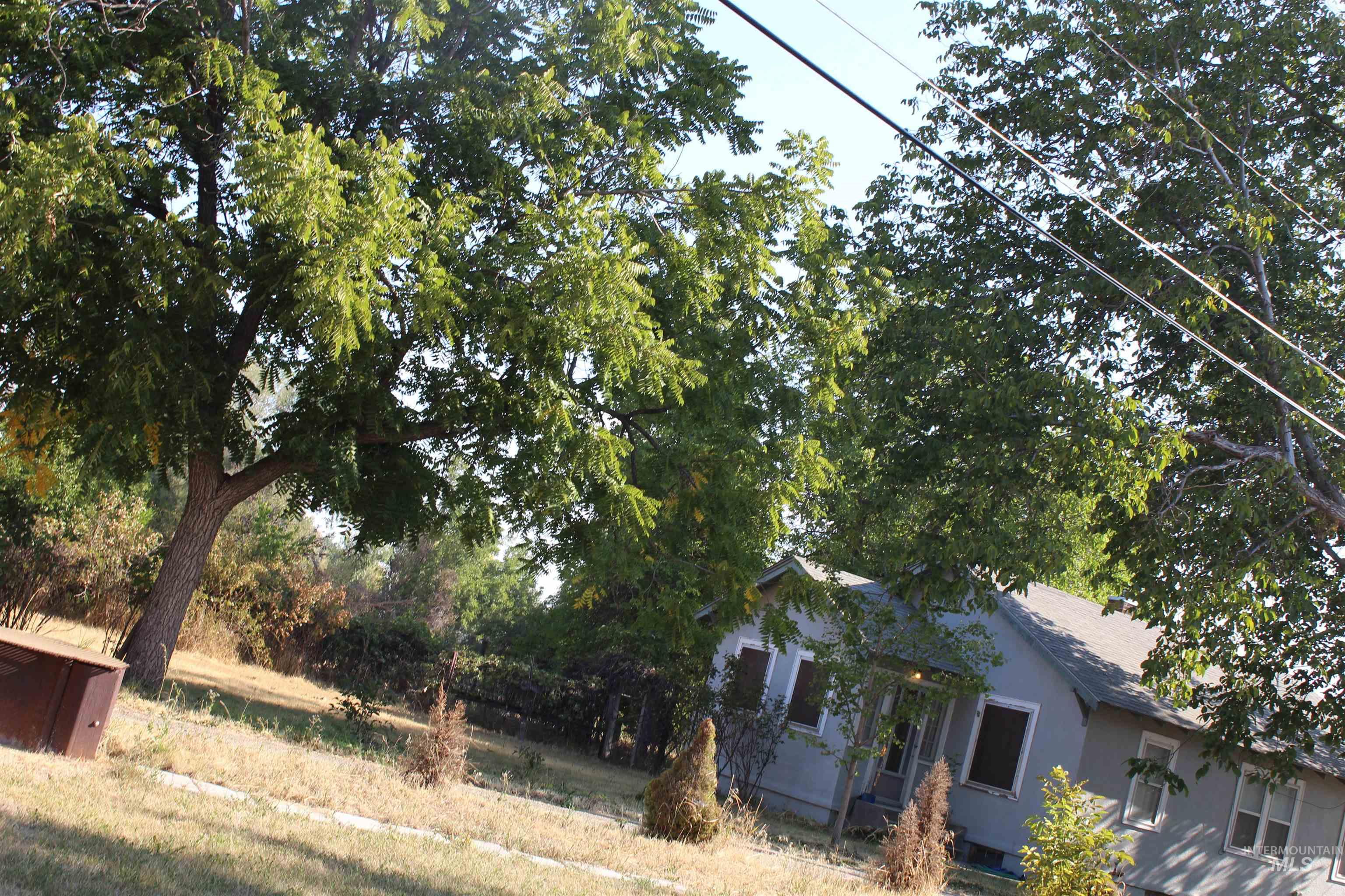 3319 S Kimball Ave Property Photo 5