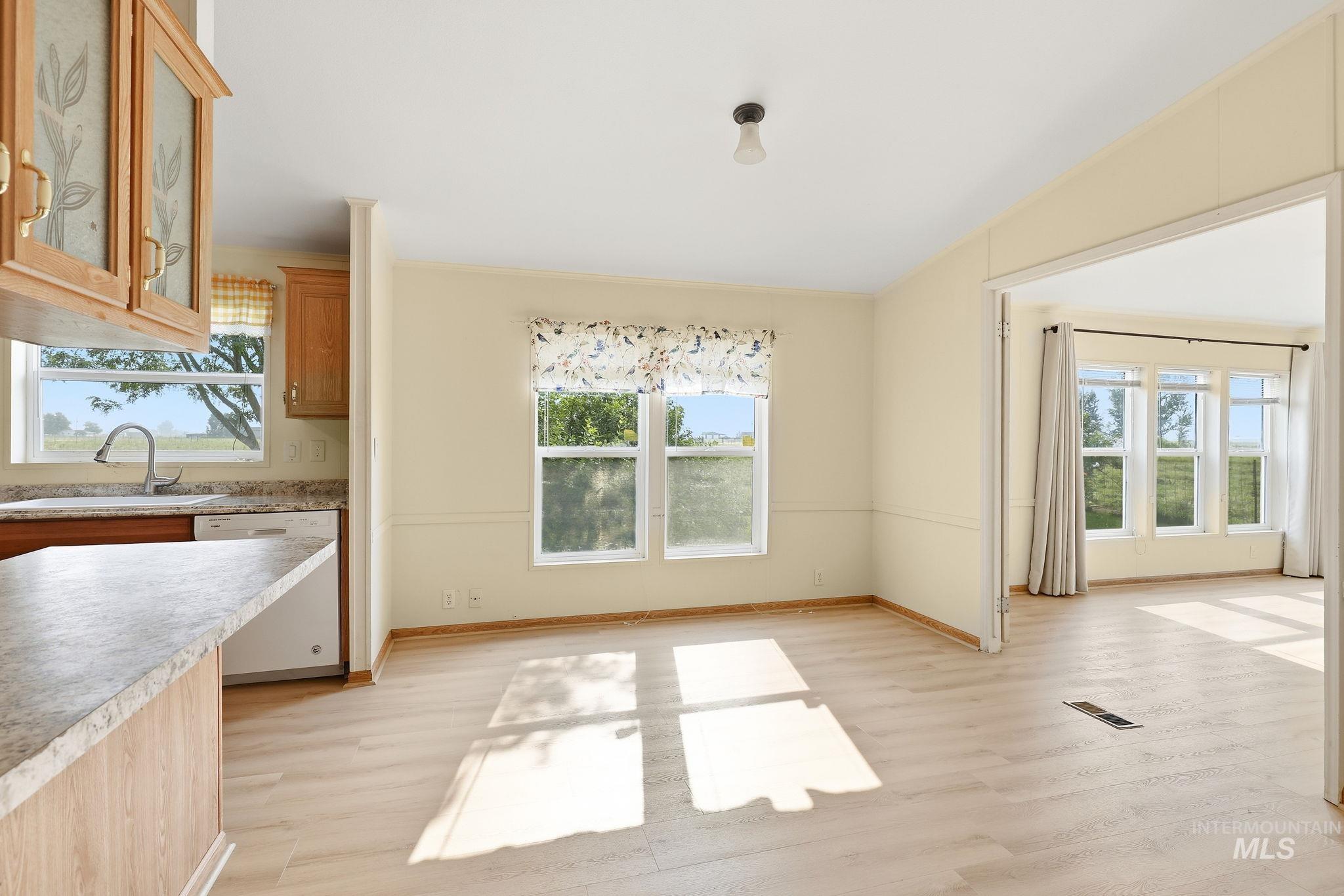 3110 Star Ln Property Photo 5