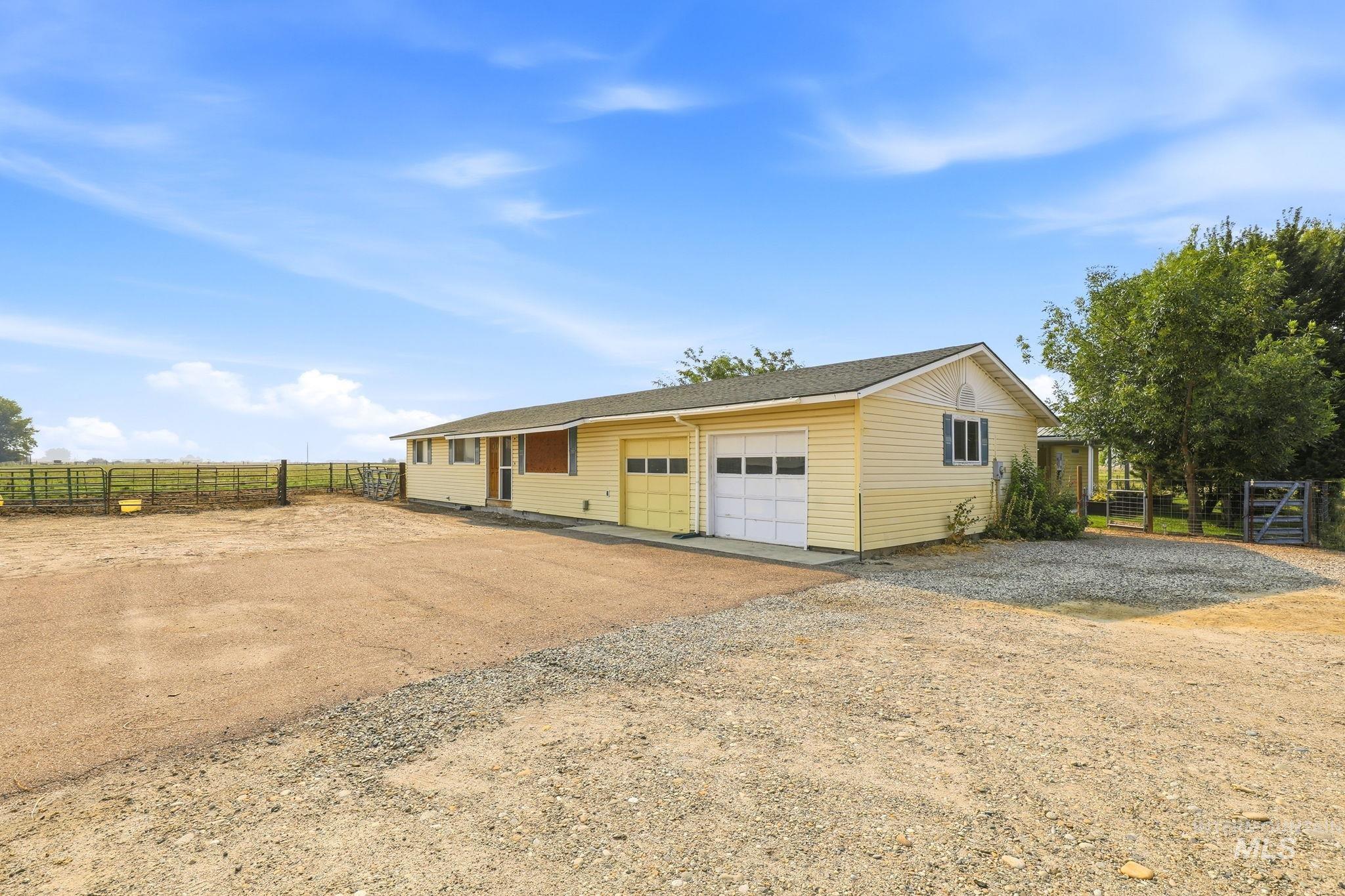 3110 Star Ln Property Photo 16