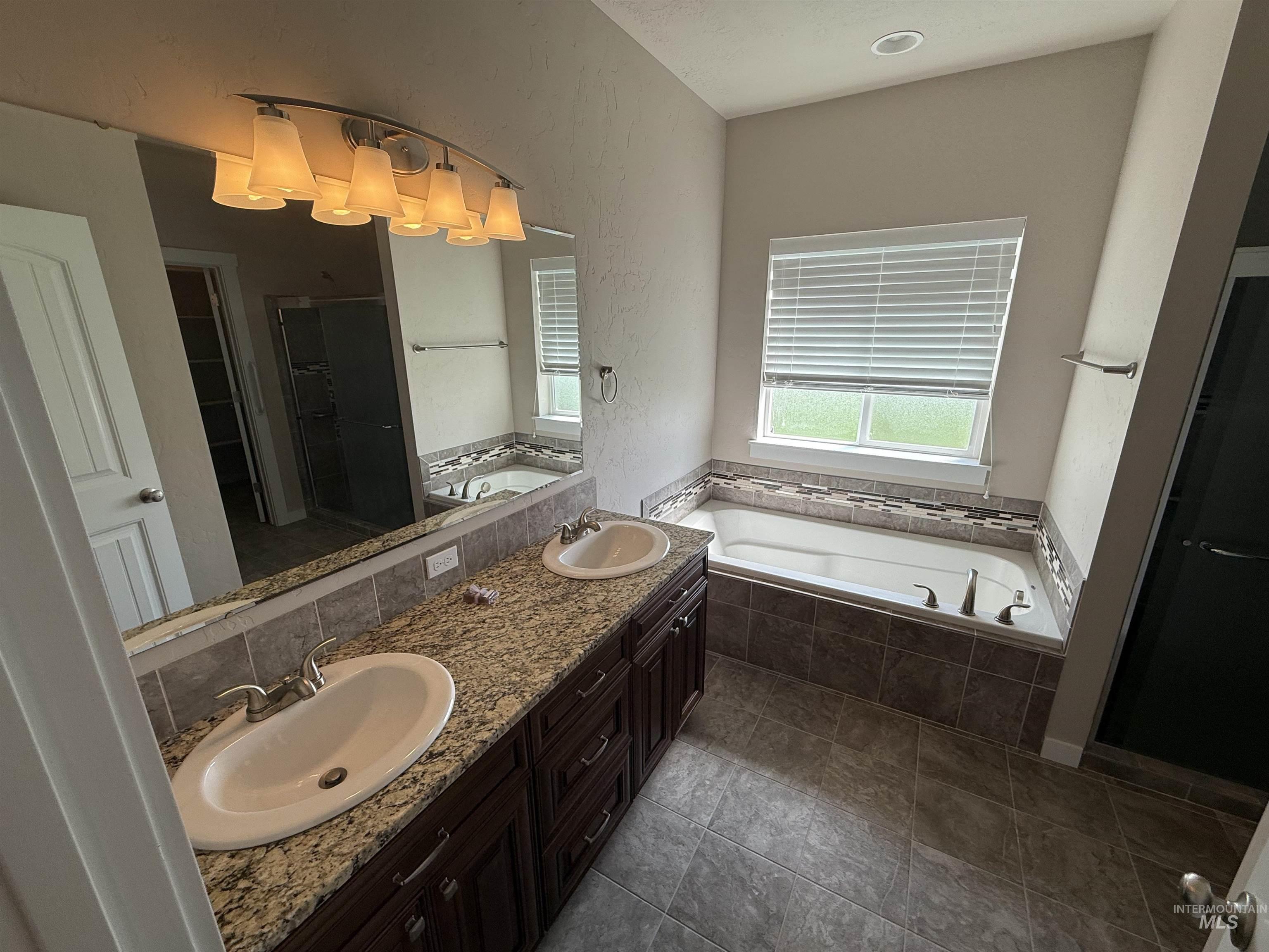 13496 Hockberger Ranch Rd Property Photo 10
