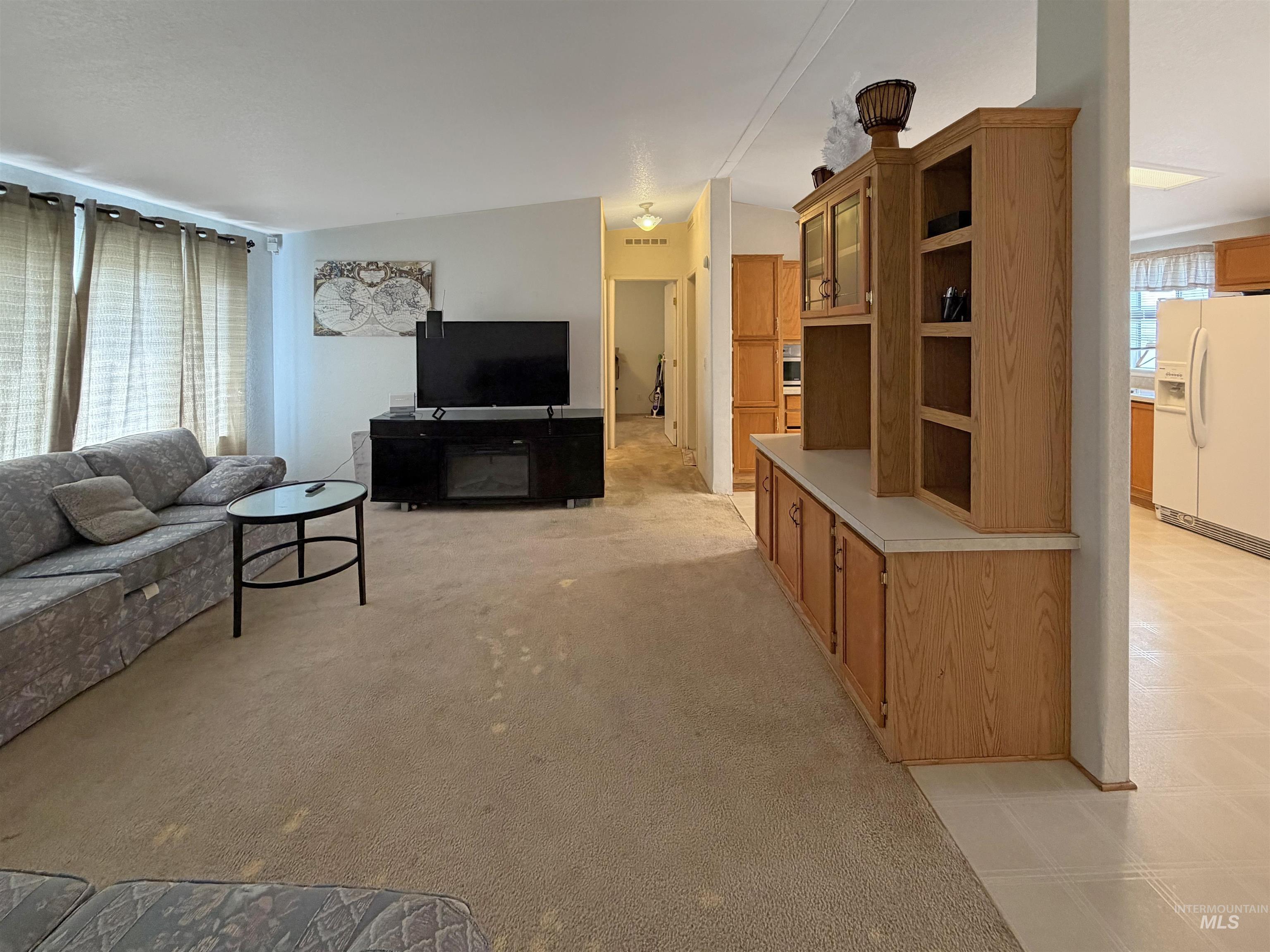 2102 Westwind Court Property Photo 11