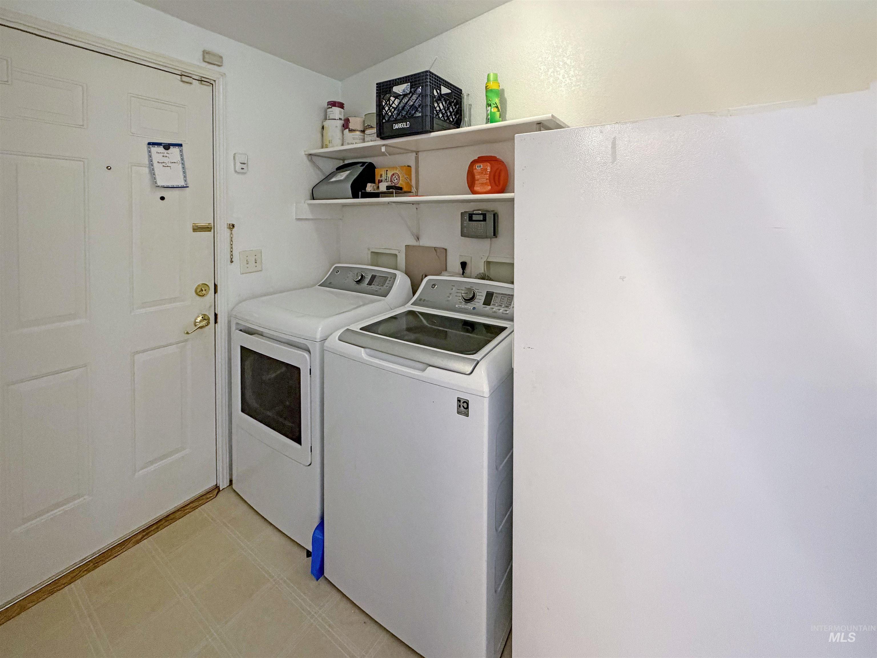 2102 Westwind Court Property Photo 20