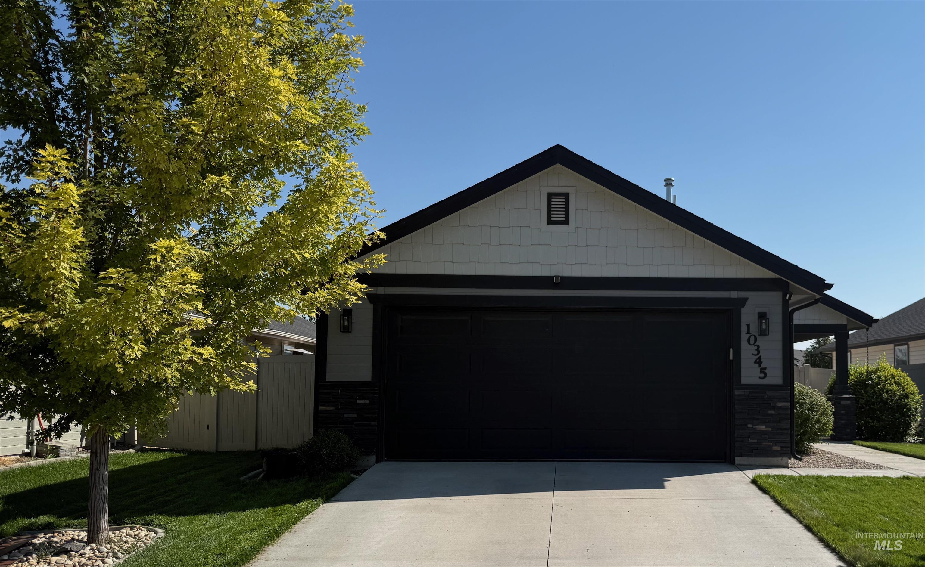 10345 Scout Ridge St Property Photo 1