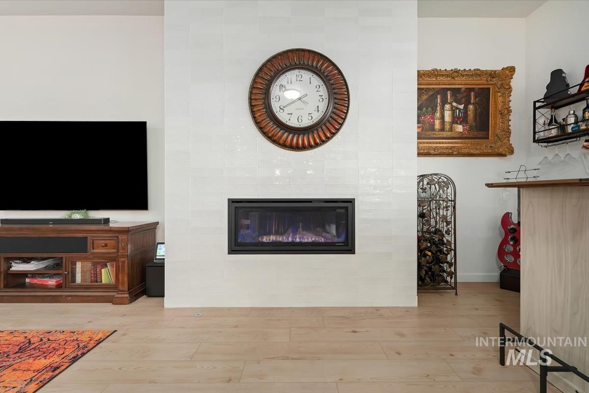 1368 N Leatherwood Ave Property Photo 12