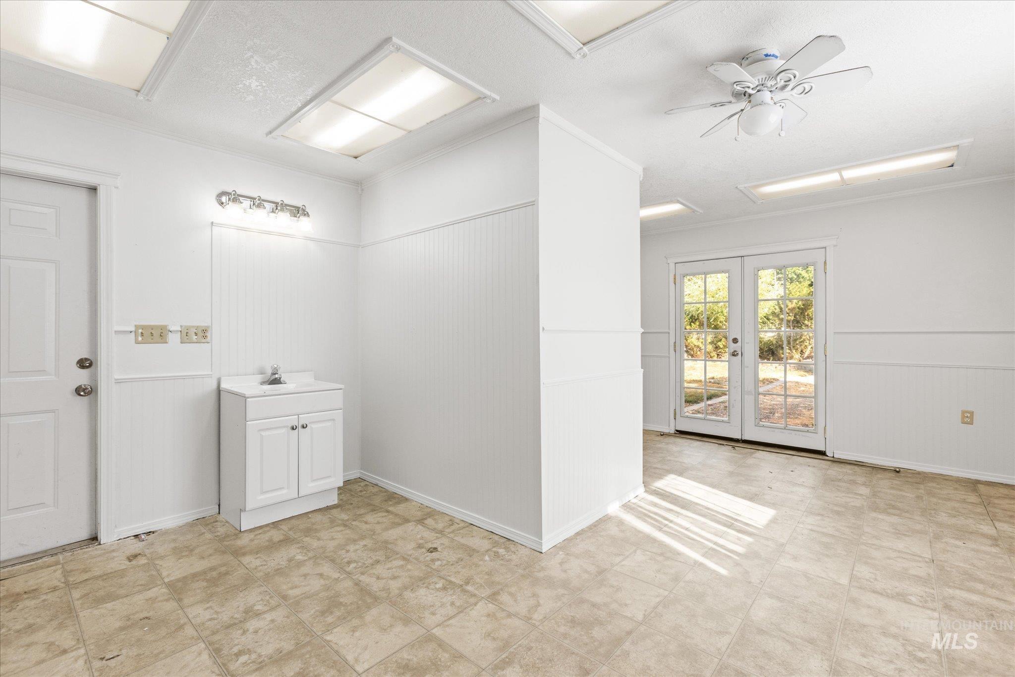 4778 N Wisteria Pl Property Photo 23