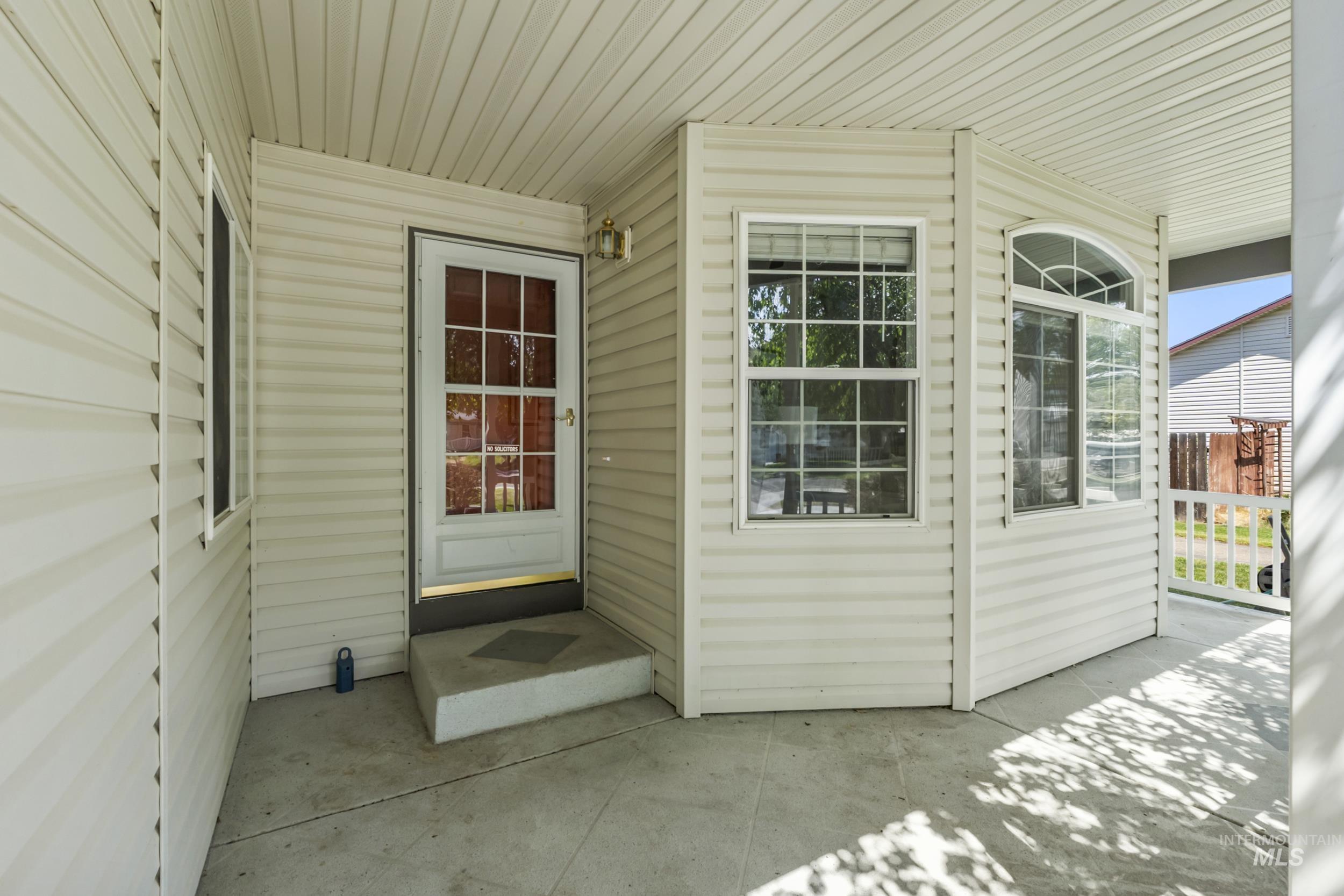 214 E Screech Owl Dr. Property Photo 5