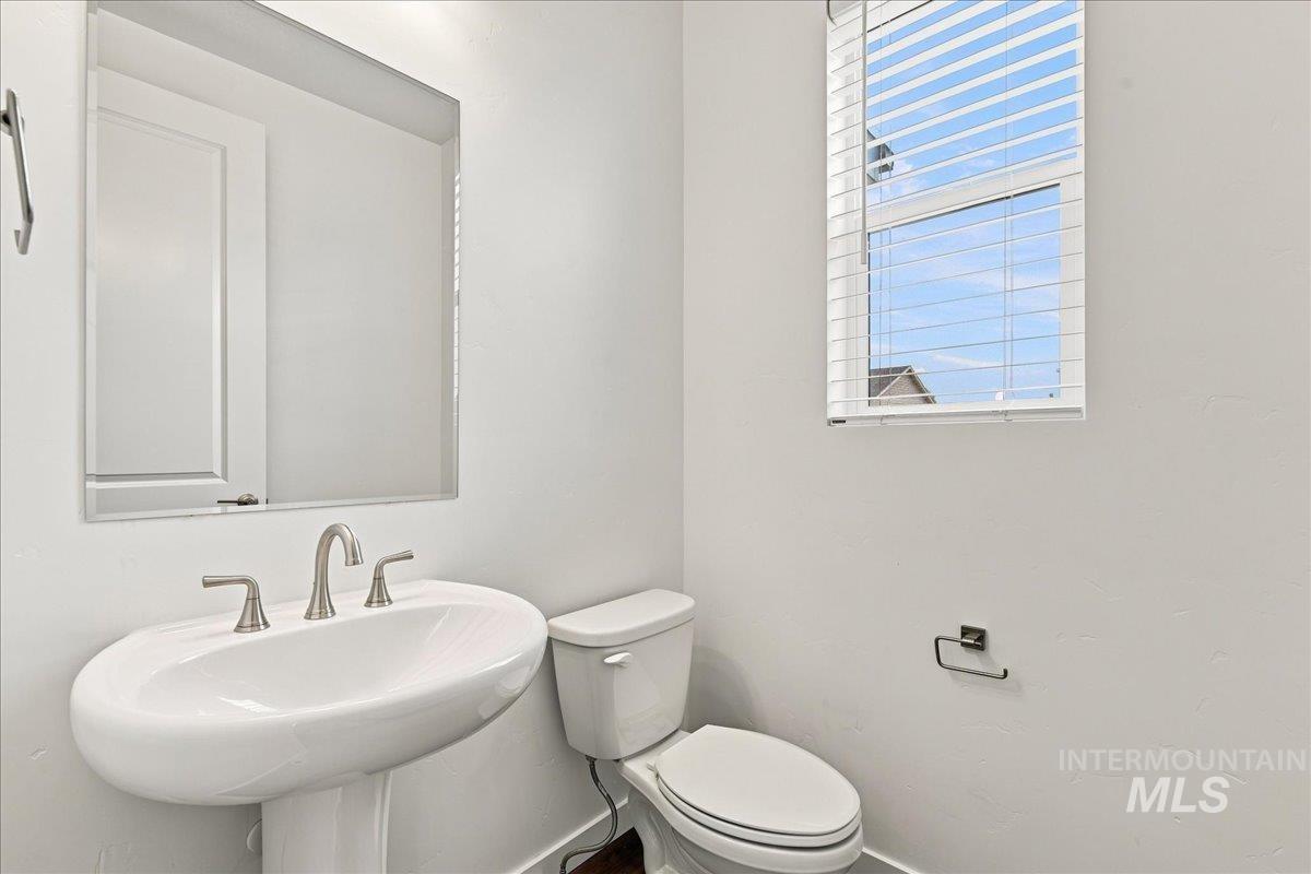 12731 W Endsley Lane Property Photo 13