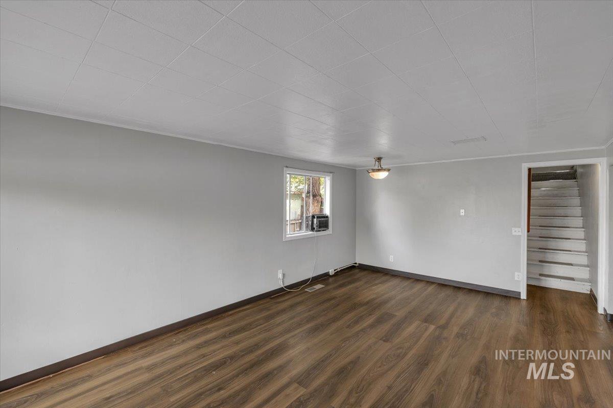 22 N Sunset St Property Photo 4