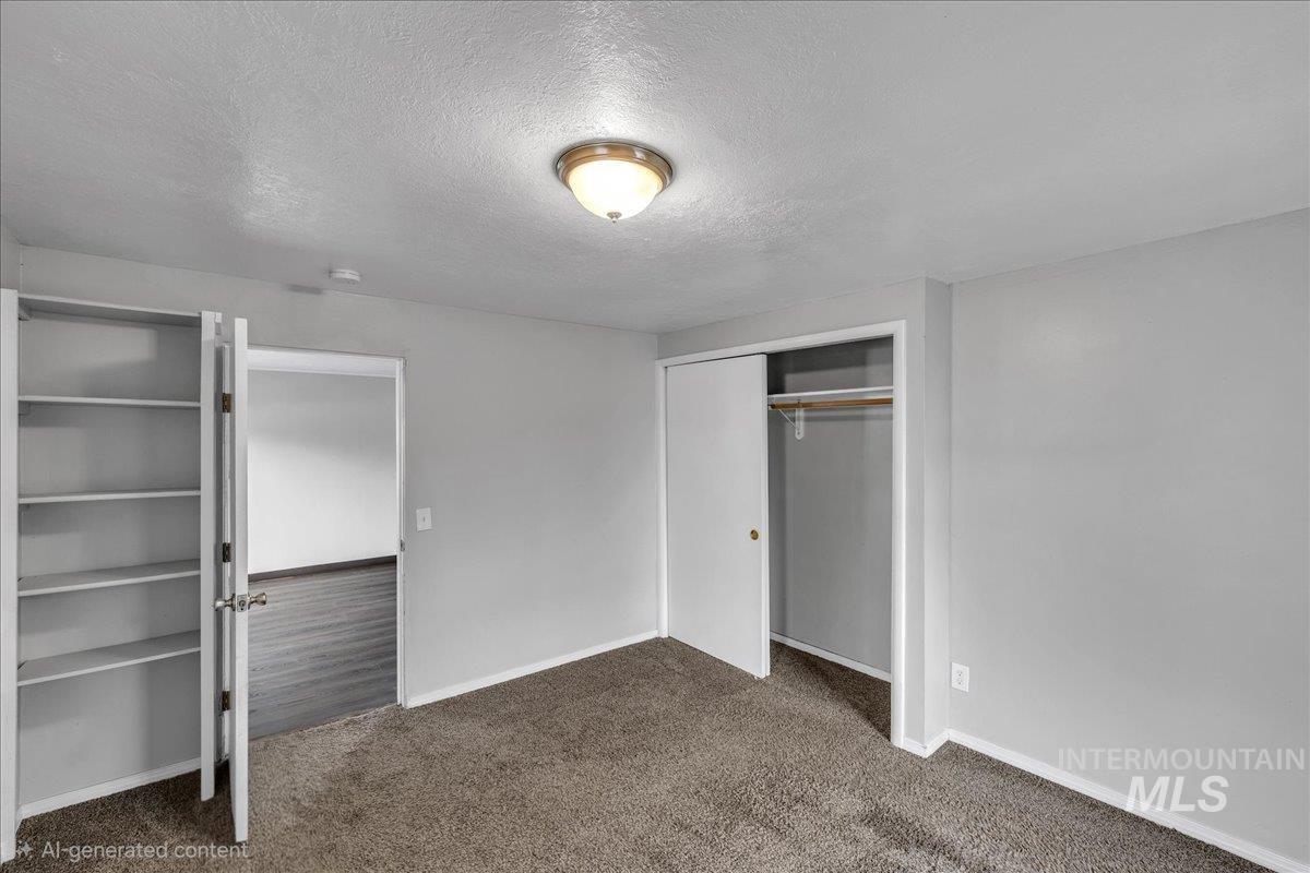 22 N Sunset St Property Photo 7