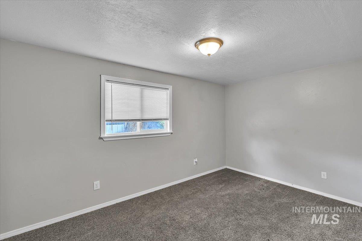 22 N Sunset St Property Photo 18