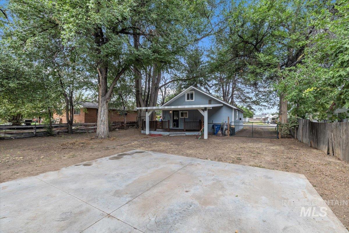 22 N Sunset St Property Photo 28