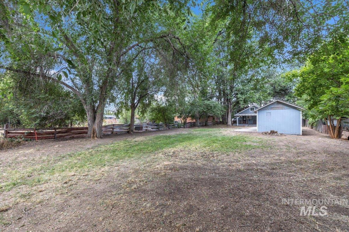 22 N Sunset St Property Photo 33