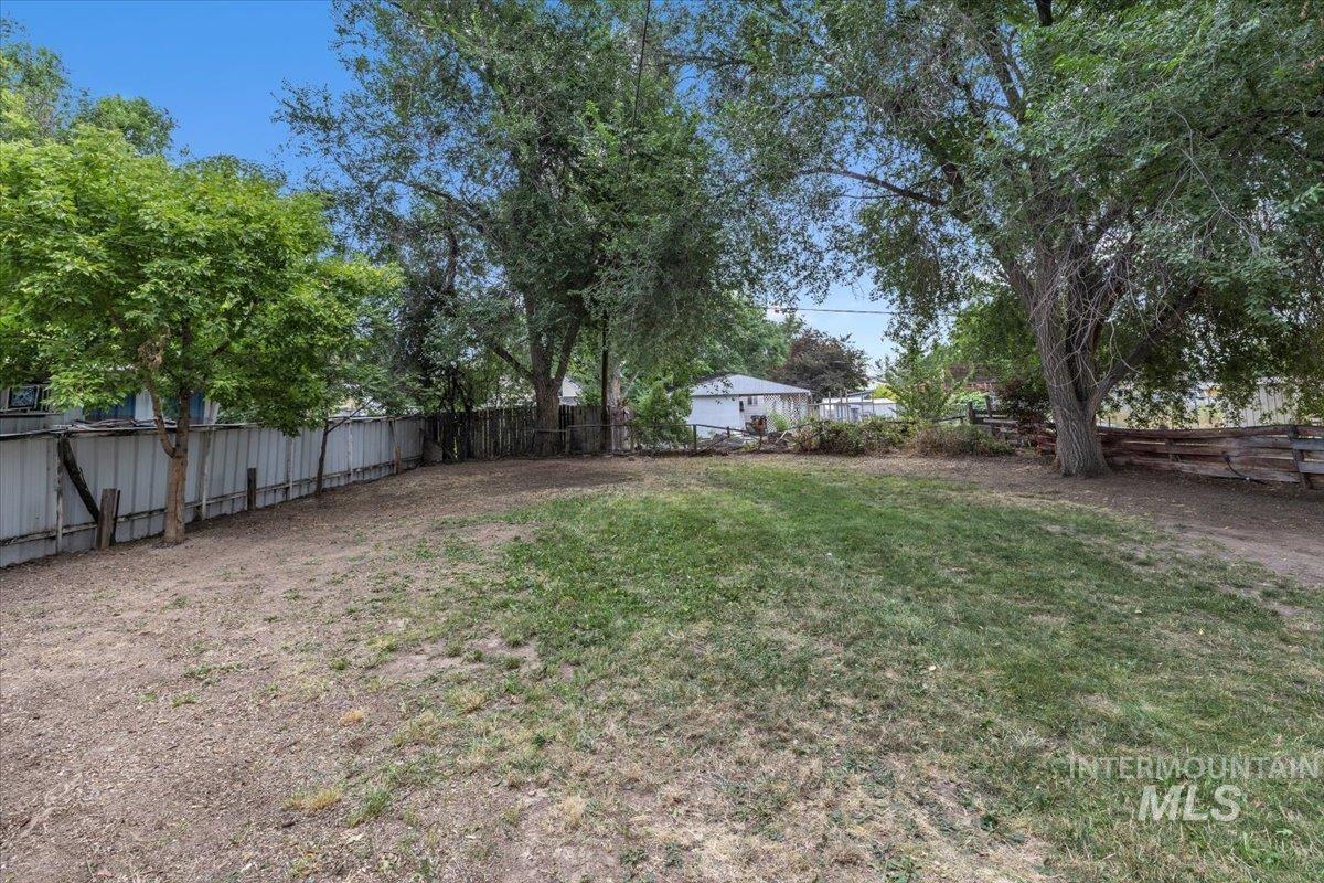 22 N Sunset St Property Photo 34