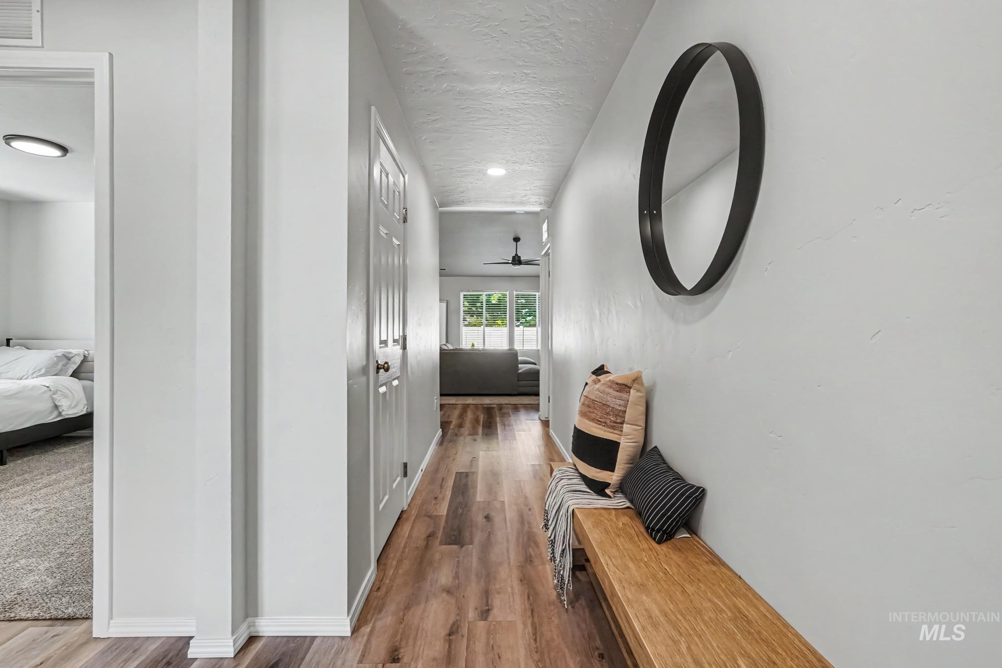 16847 Courtney Way Property Photo 4