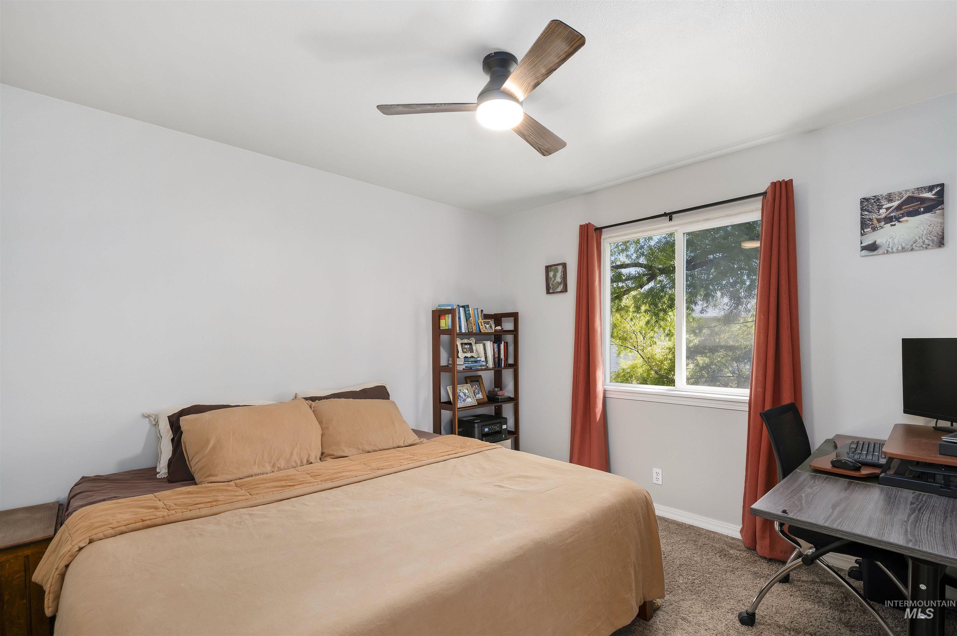 453 Morning Sun Dr Property Photo 19